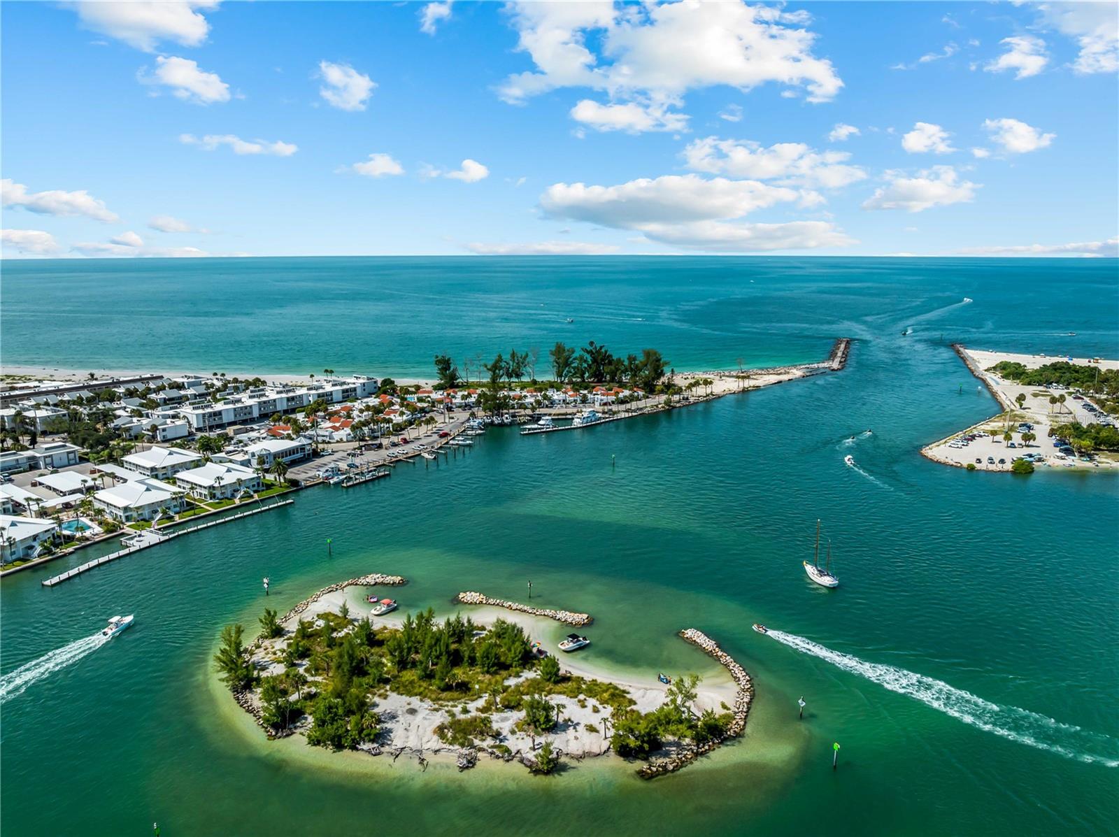 1585 TARPON CENTER DR #21 — photo 43