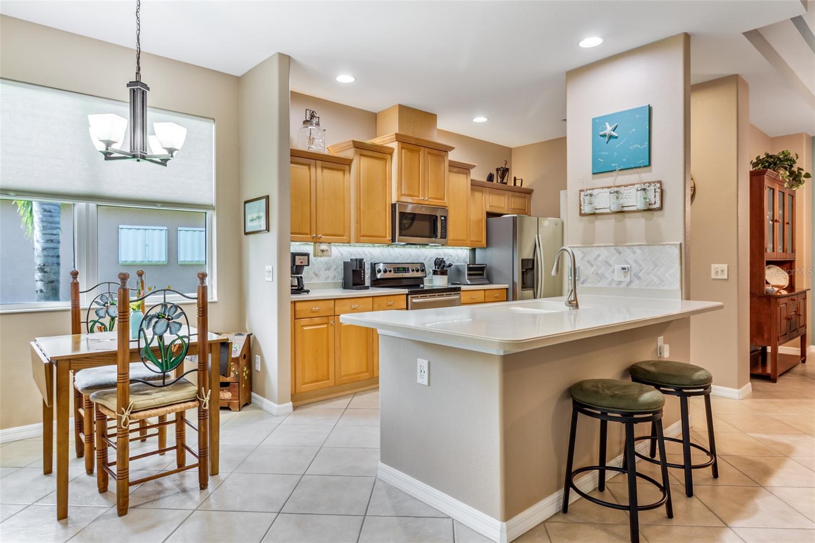 6896 TALON BAY DR — photo 15