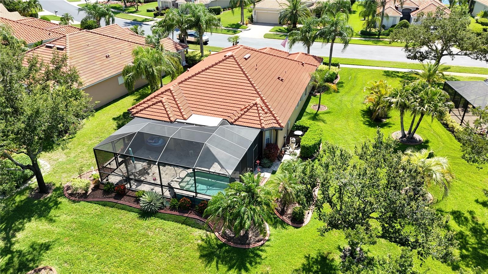 6896 TALON BAY DR — photo 40