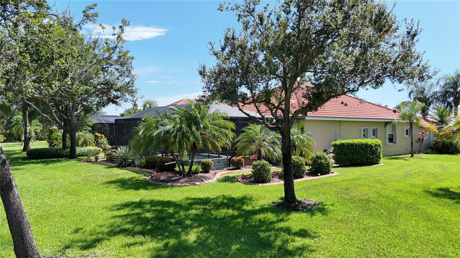 6896 TALON BAY DR — photo 42