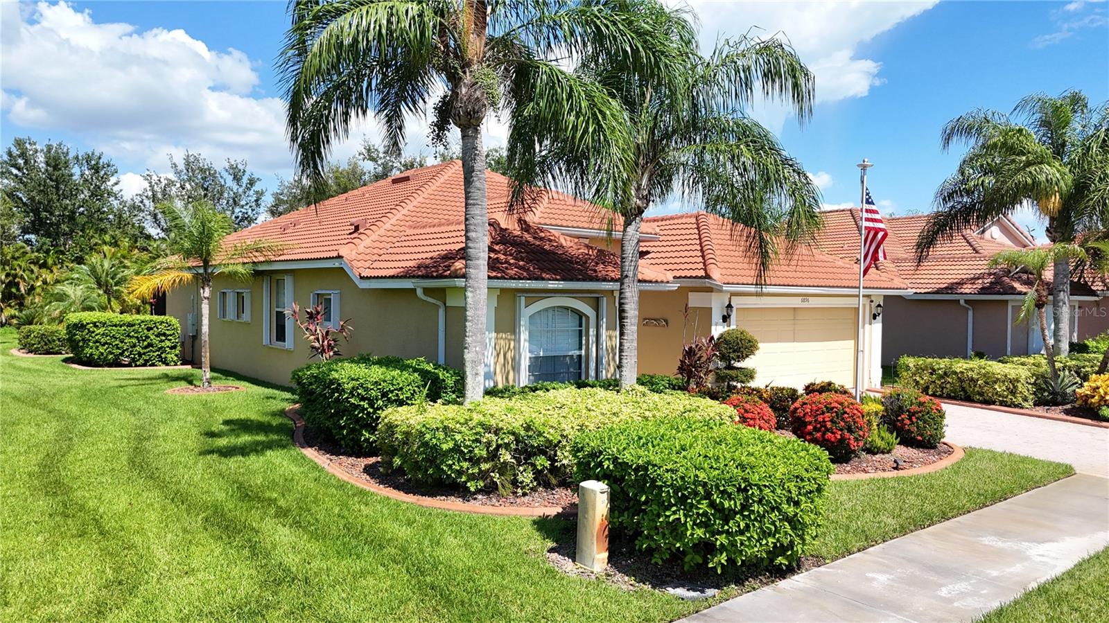 6896 TALON BAY DR — photo 3