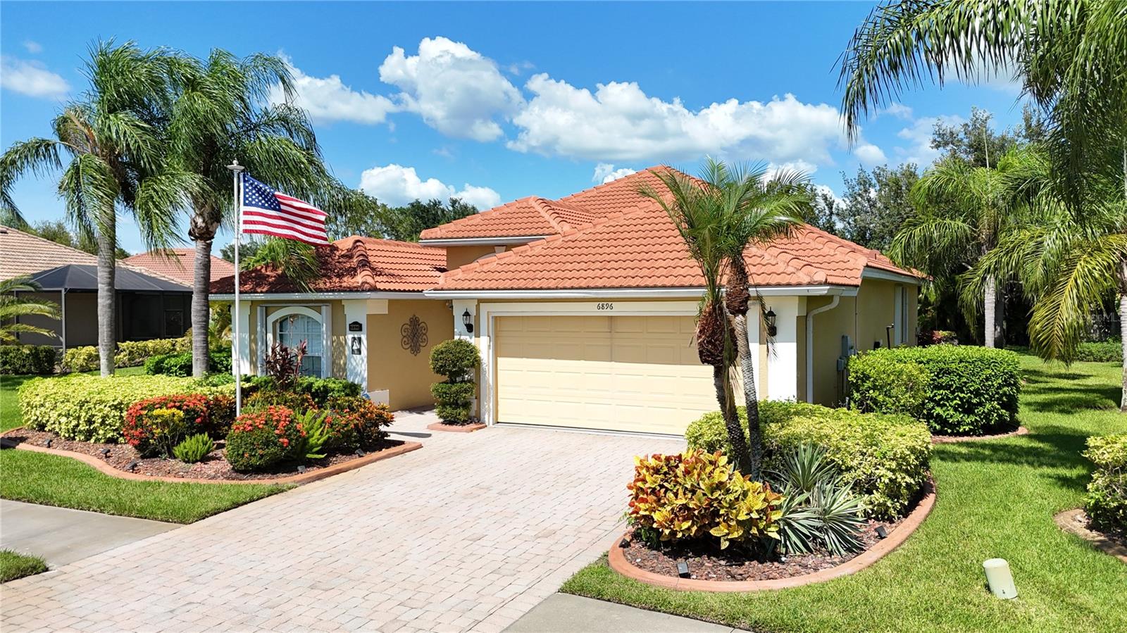 6896 TALON BAY DR — photo 4