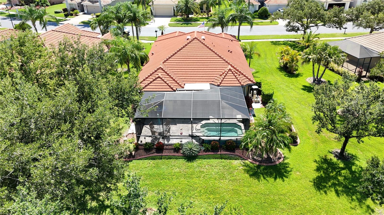 6896 TALON BAY DR — photo 41
