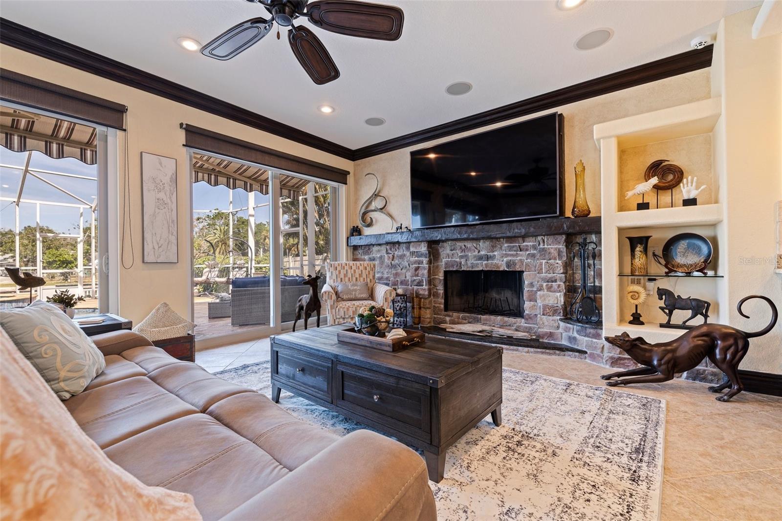 3931 POMPANO DR SE — photo 17