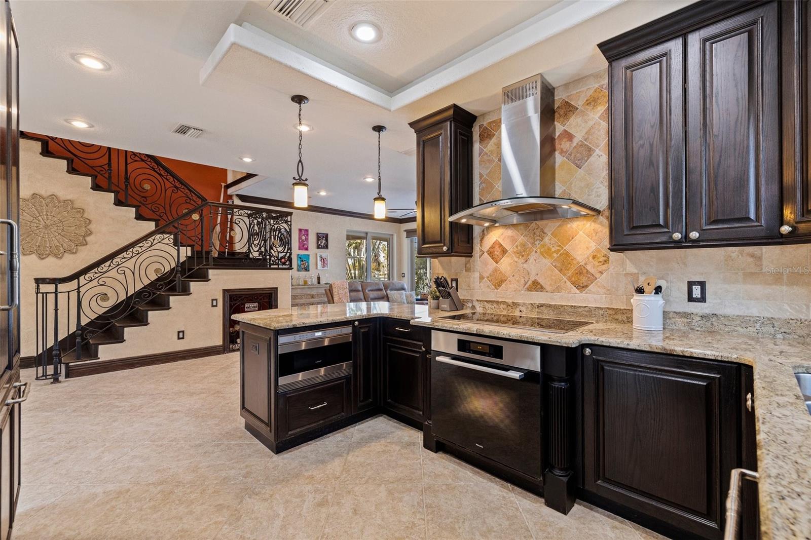 3931 POMPANO DR SE — photo 14