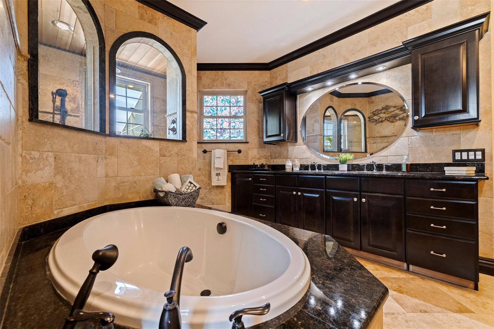 3931 POMPANO DR SE — photo 27