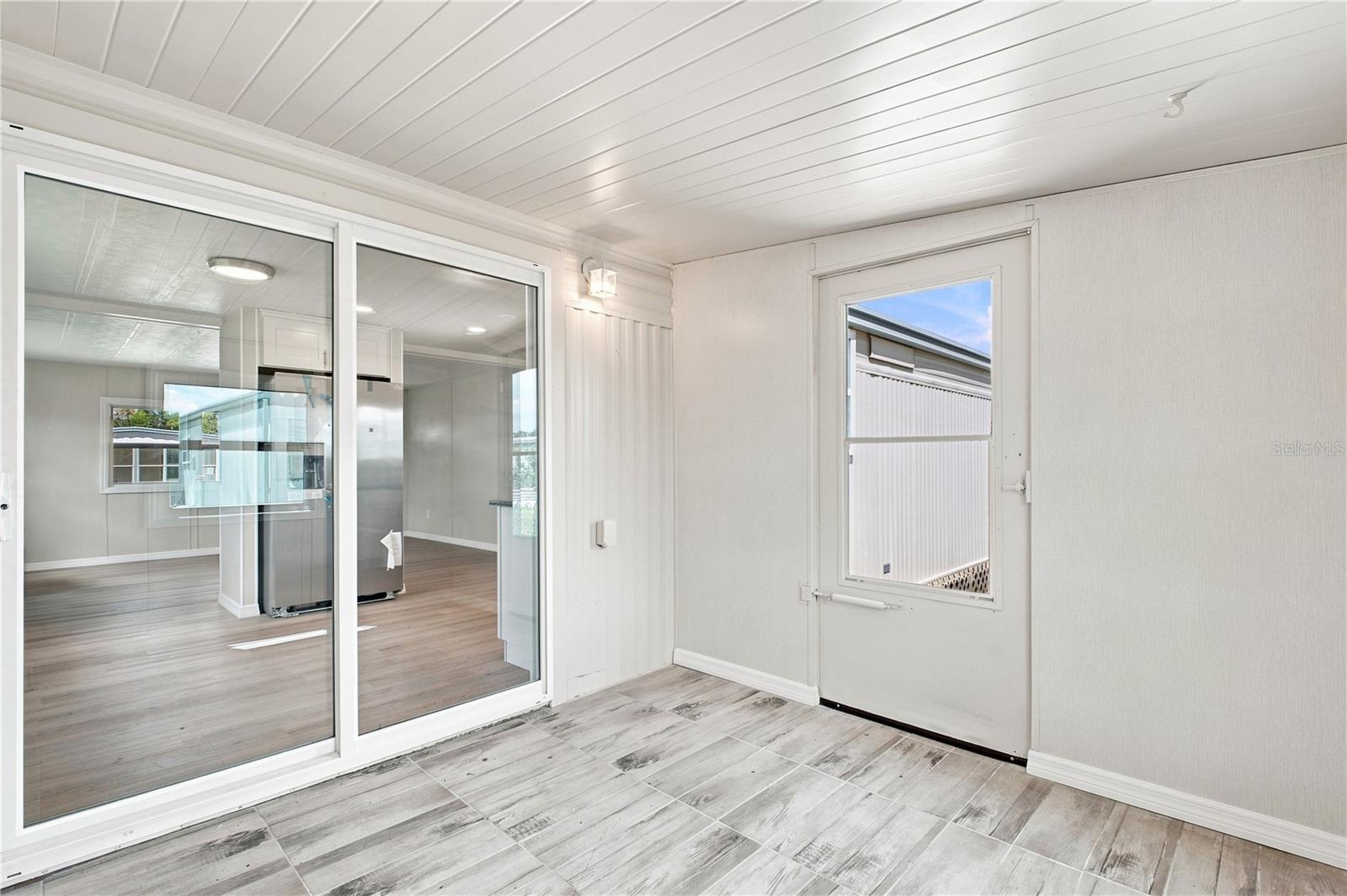 10912 JUSTICE DR — photo 19