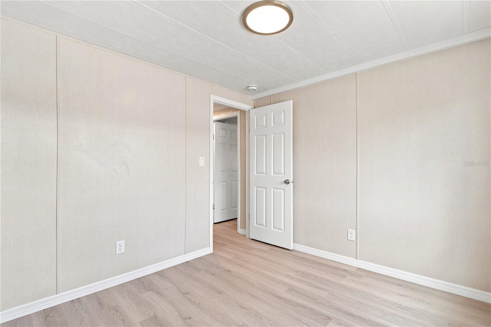 10912 JUSTICE DR — photo 15