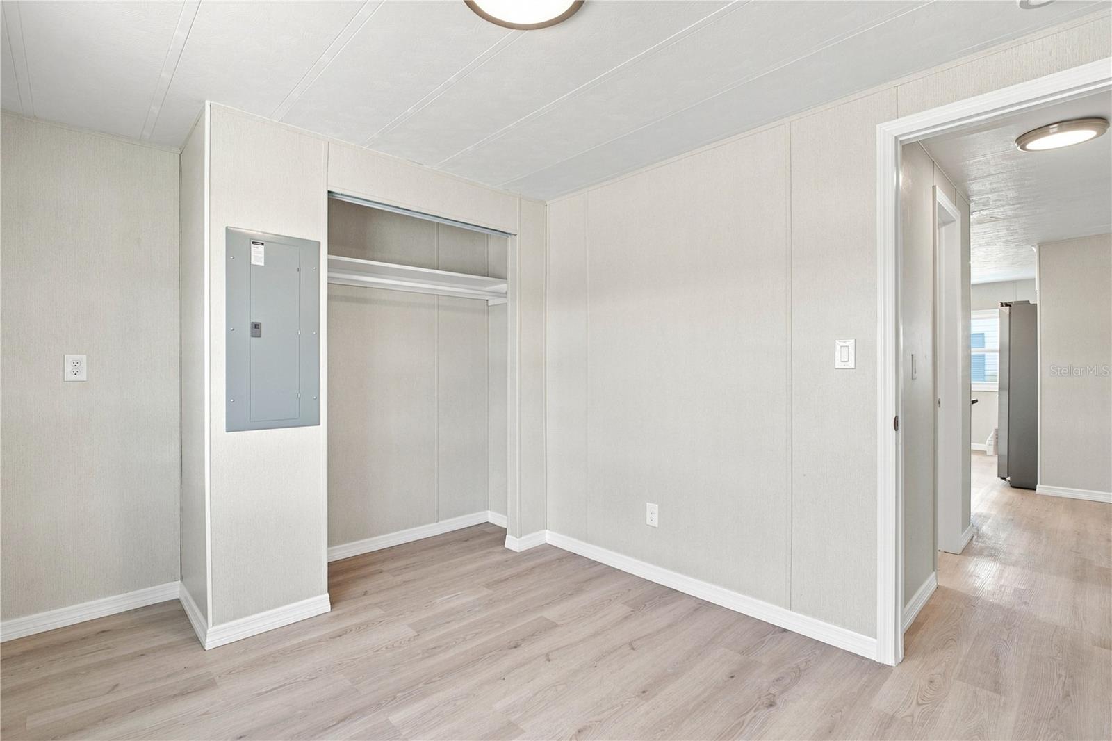 10912 JUSTICE DR — photo 13