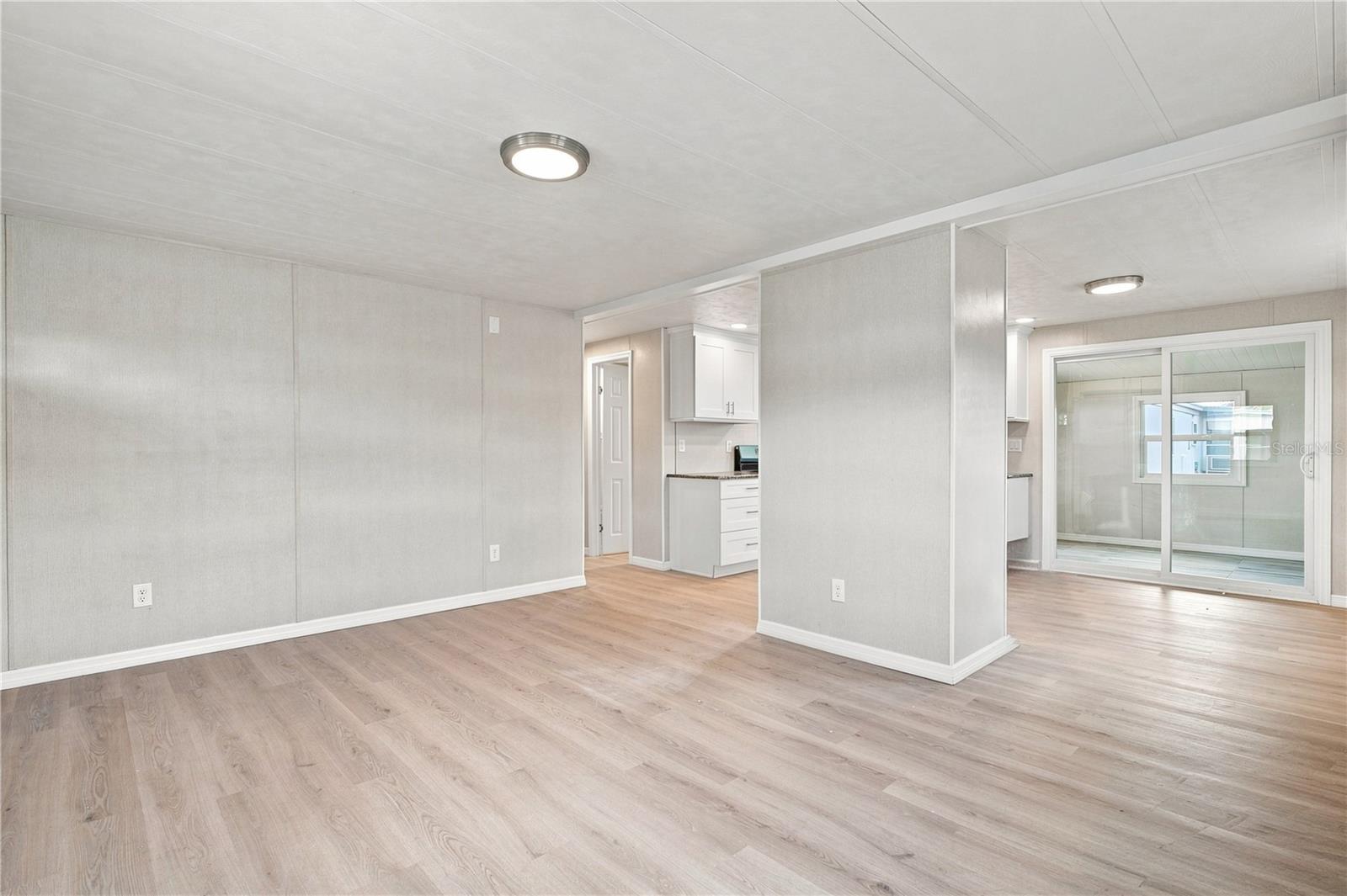 10912 JUSTICE DR — photo 4
