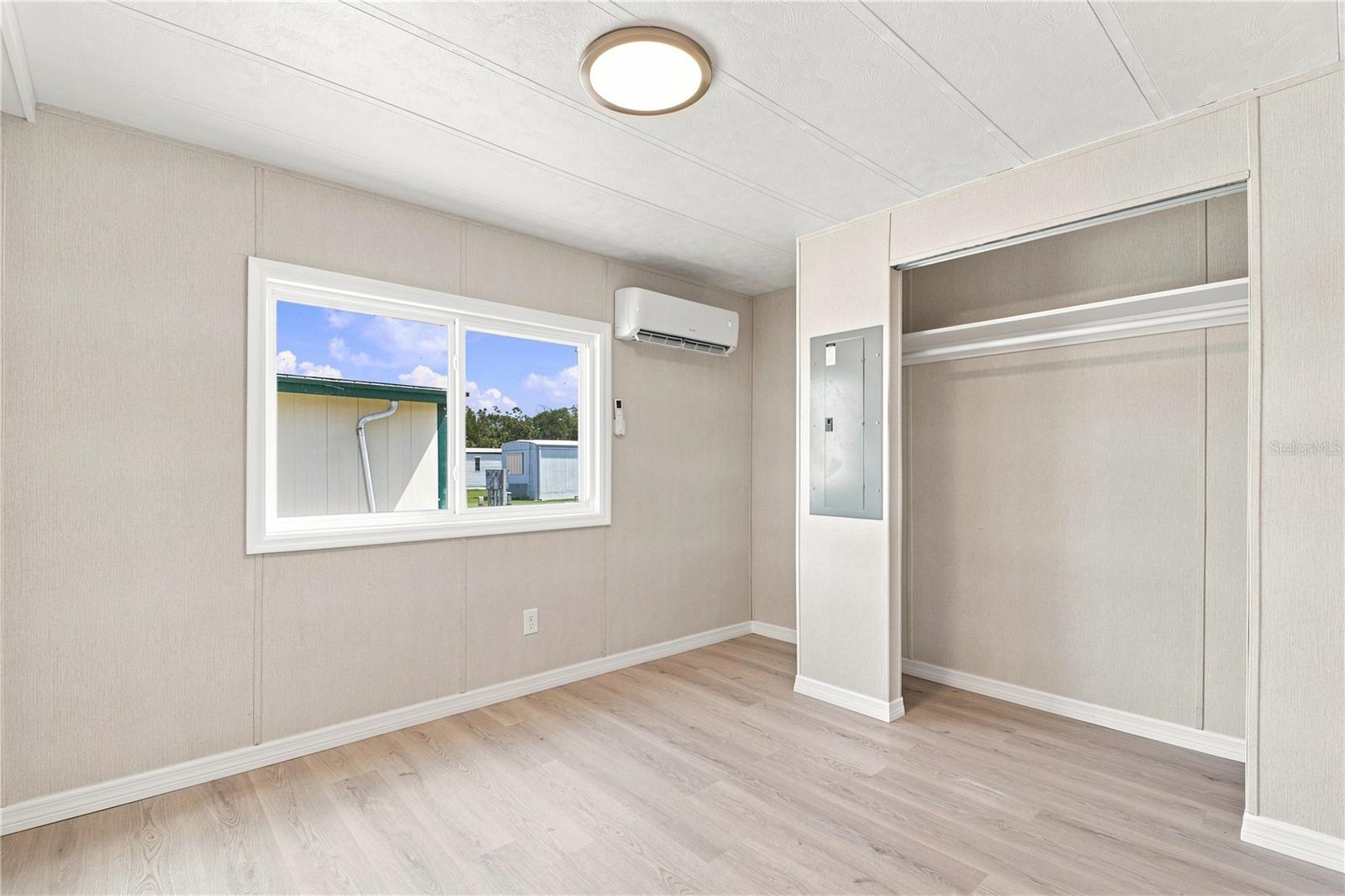 10912 JUSTICE DR — photo 14