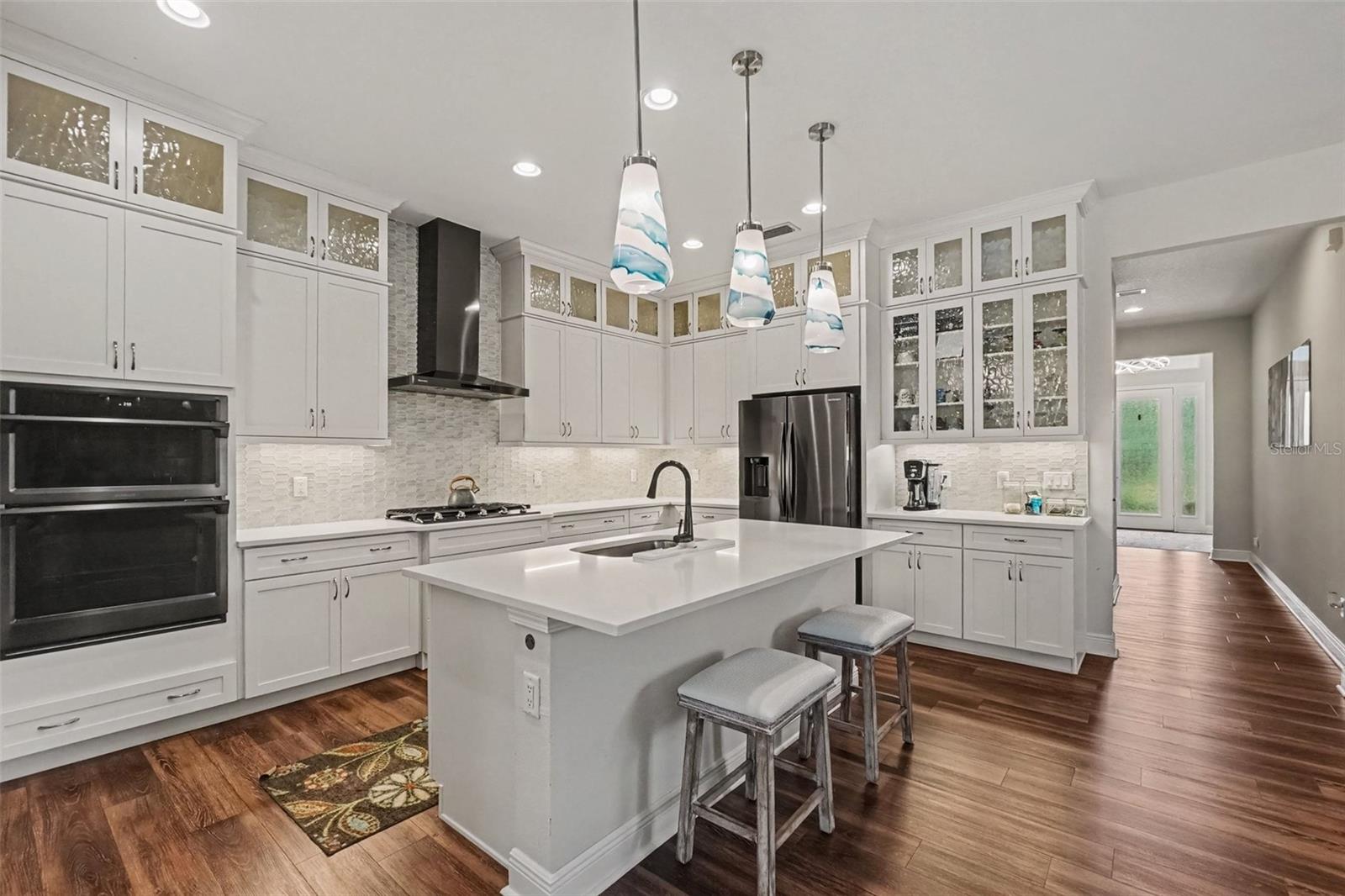 4502 RENWICK DR — photo 3