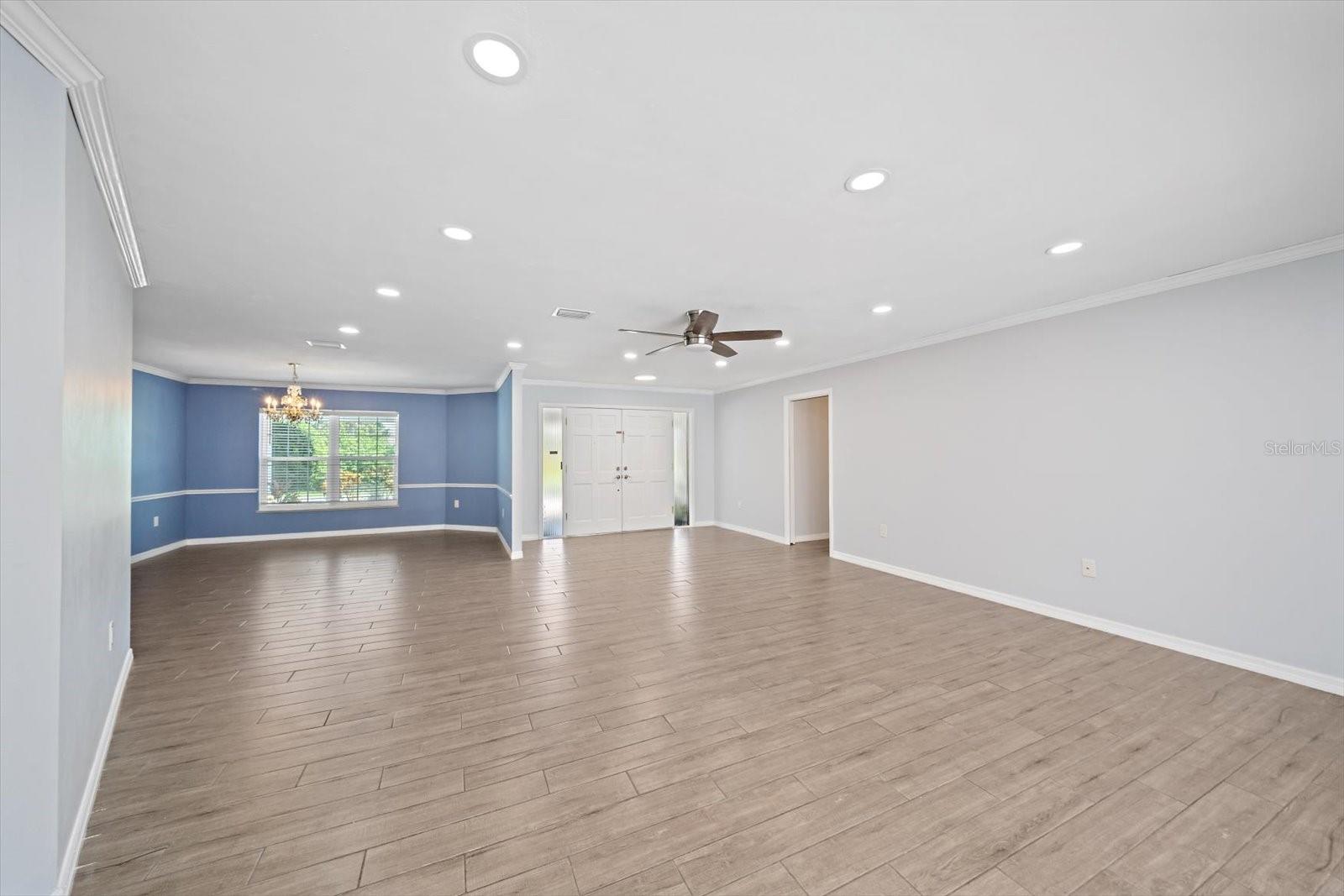 6840 COUNTRY LAKES CIR — photo 38