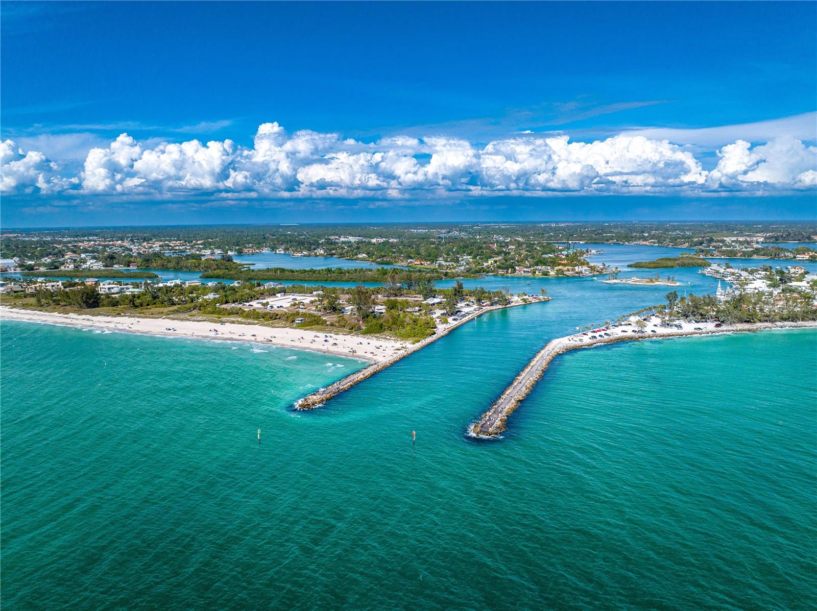 17048 CORAL KEY DR — photo 63