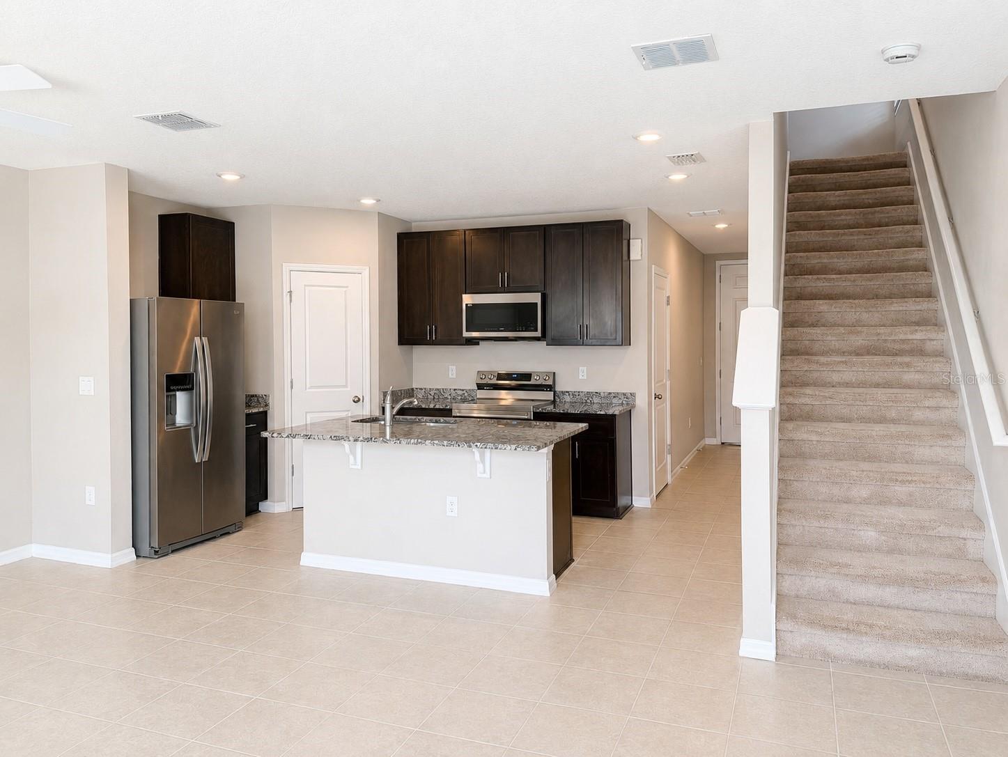 17048 CORAL KEY DR — photo 11