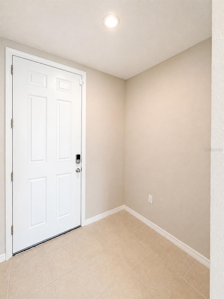 17048 CORAL KEY DR — photo 7