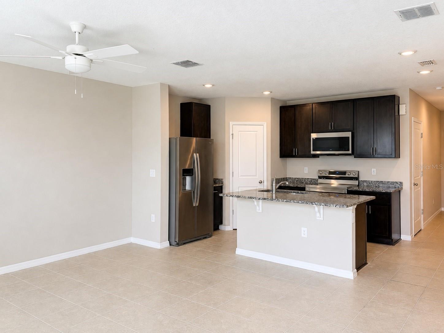 17048 CORAL KEY DR — photo 10