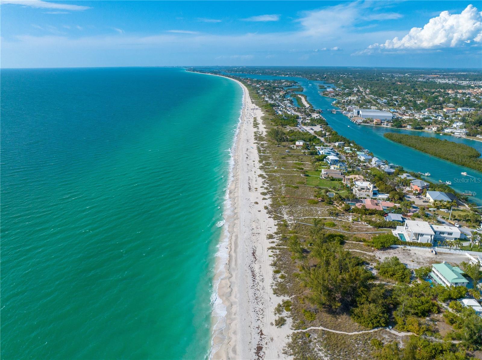 17048 CORAL KEY DR — photo 59