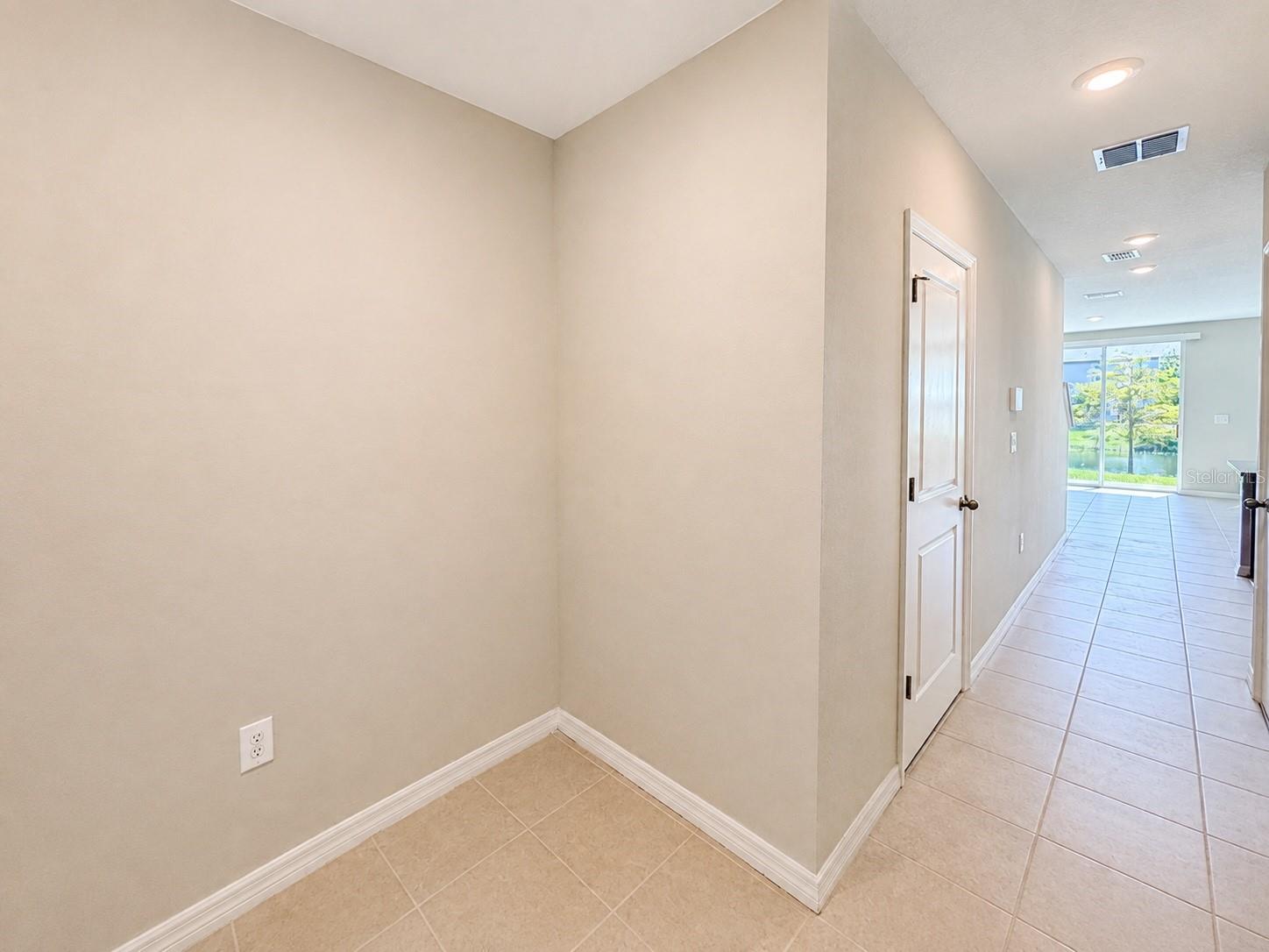 17048 CORAL KEY DR — photo 8