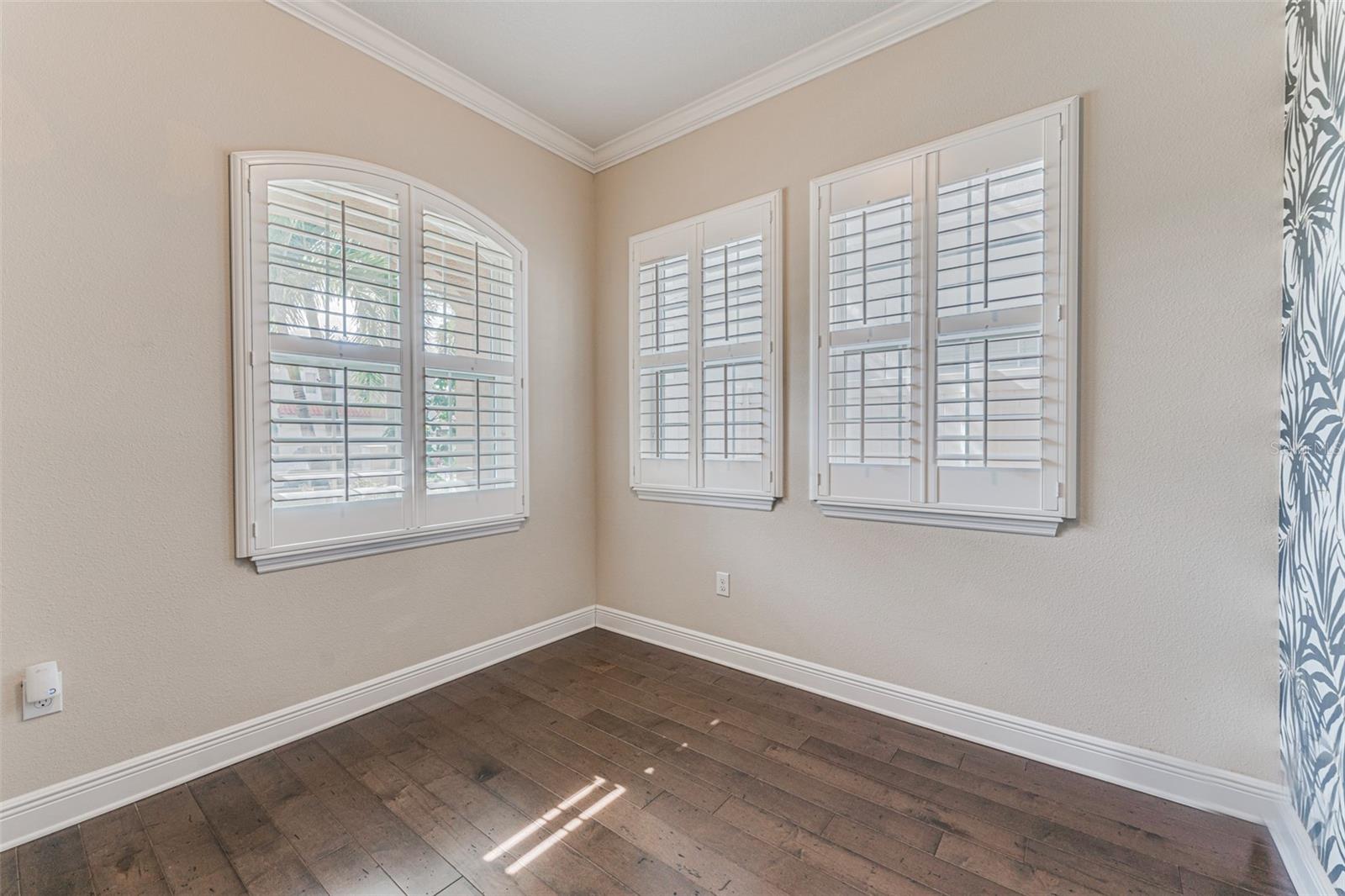 213 S WESTLAND AVE #2 — photo 7