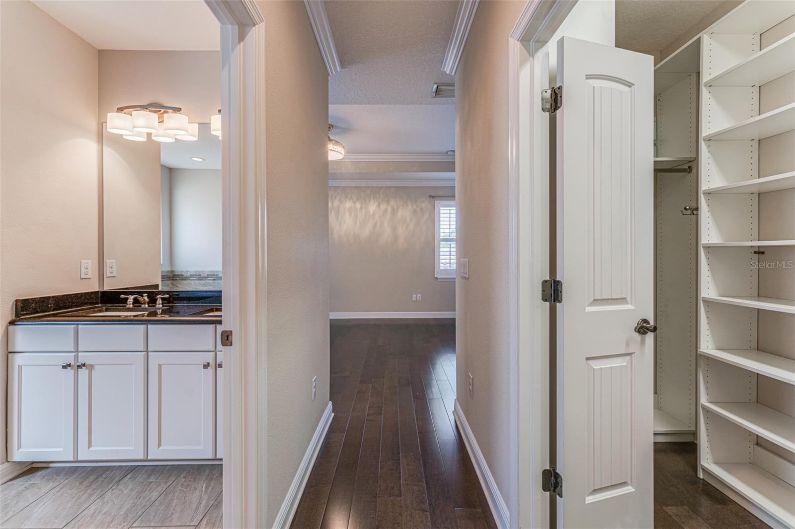 213 S WESTLAND AVE #2 — photo 38