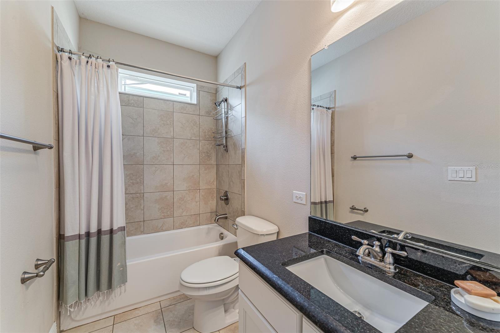 213 S WESTLAND AVE #2 — photo 42