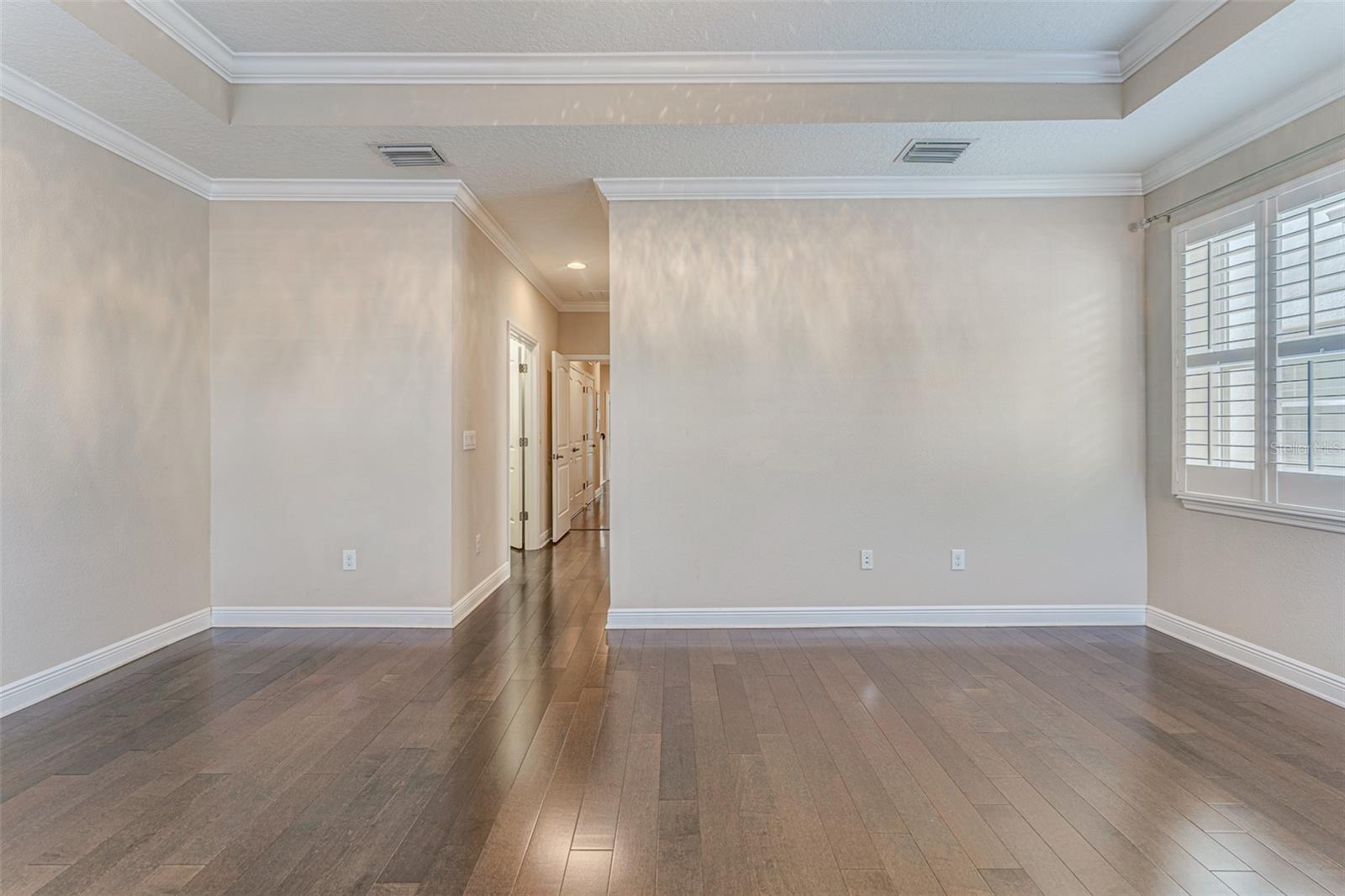 213 S WESTLAND AVE #2 — photo 29