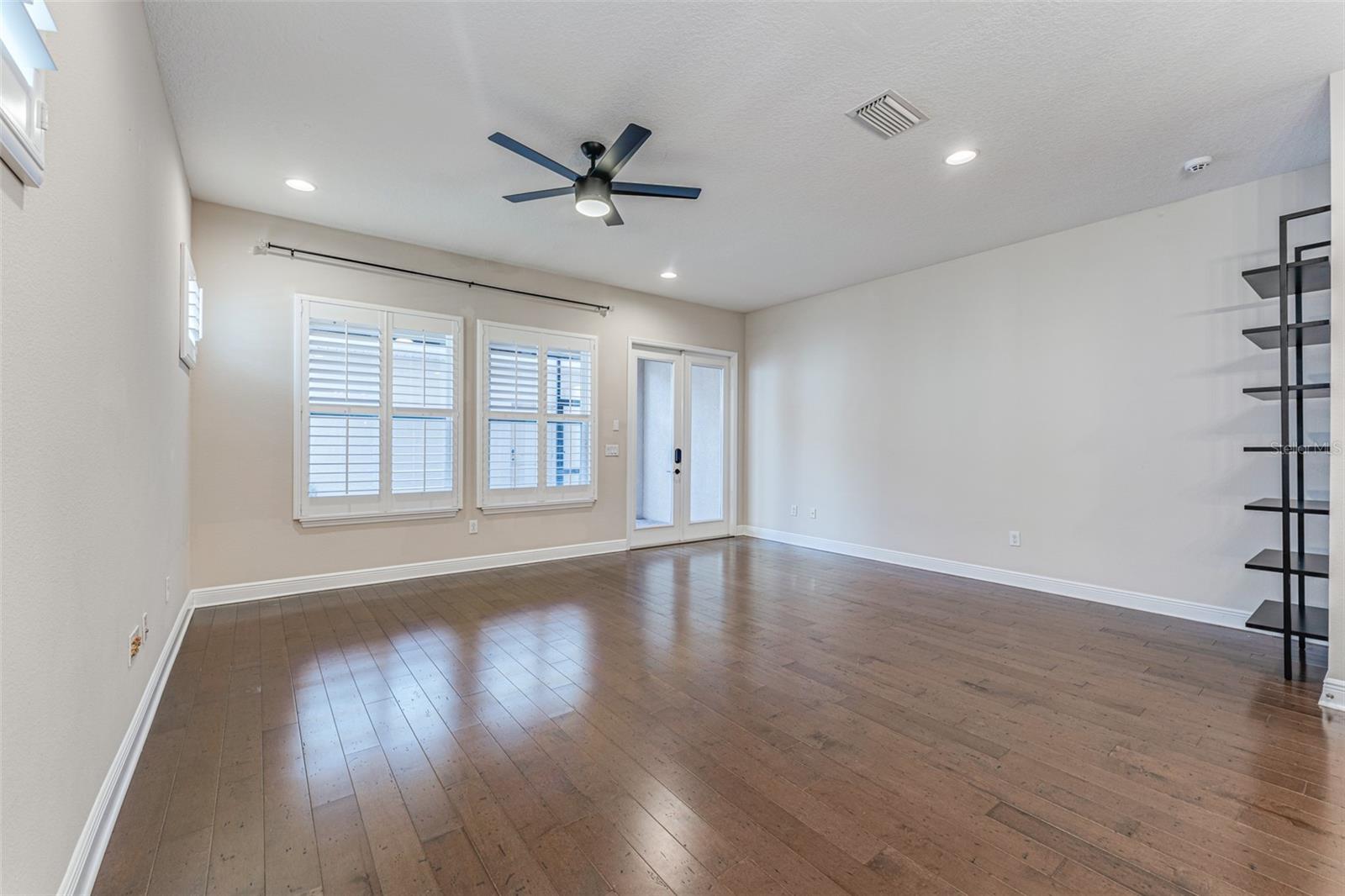 213 S WESTLAND AVE #2 — photo 21
