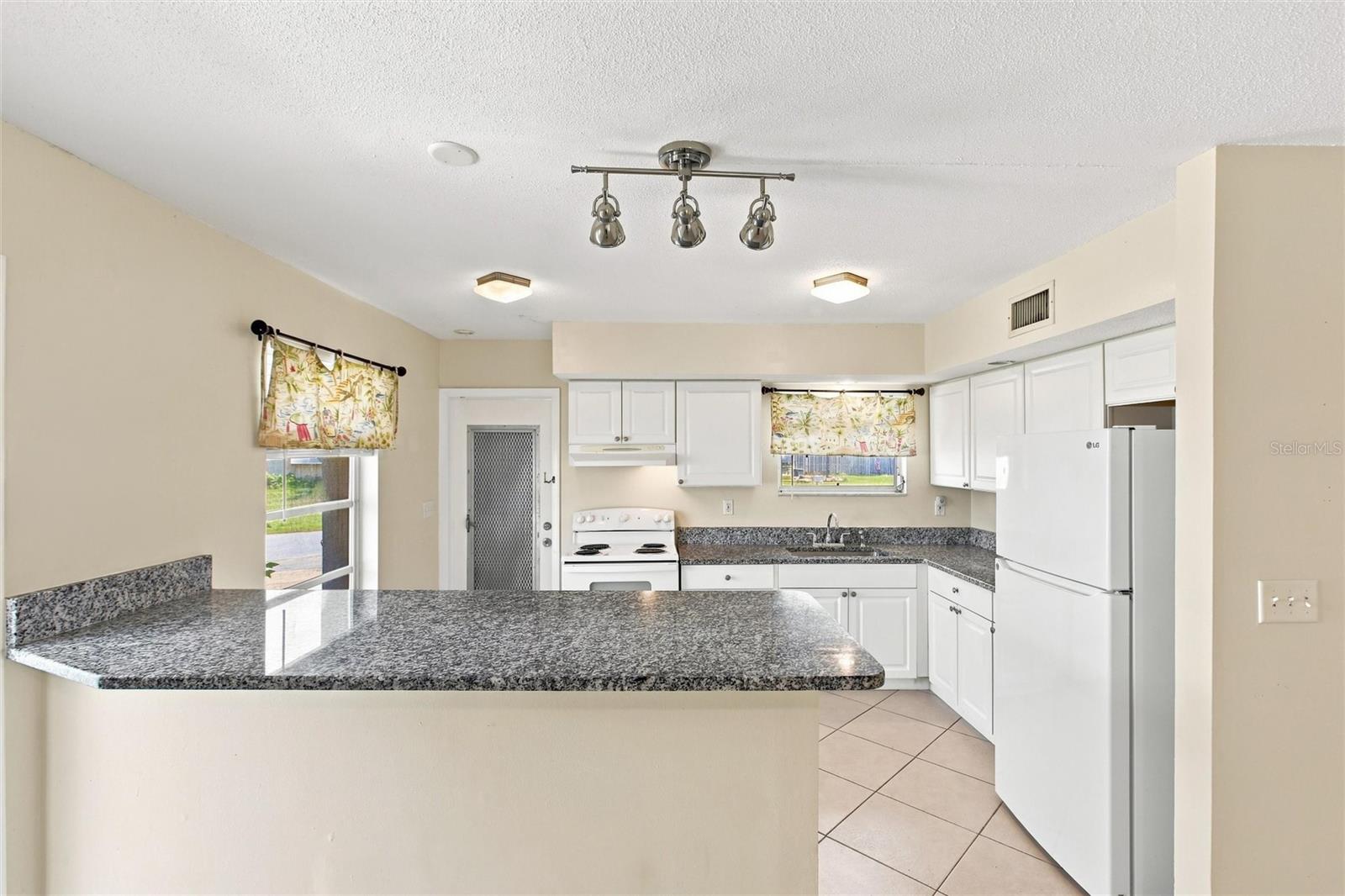 8381 FAY AVE — photo 14
