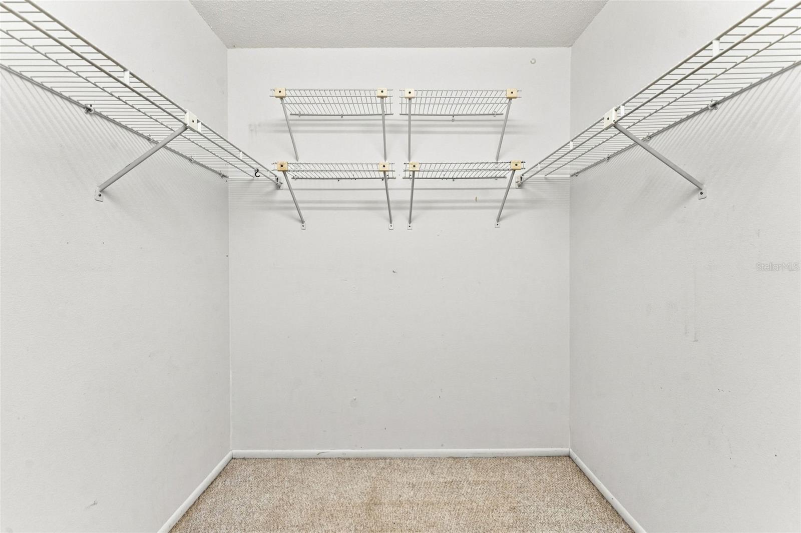 2202 CITRUS HILL LN — photo 18