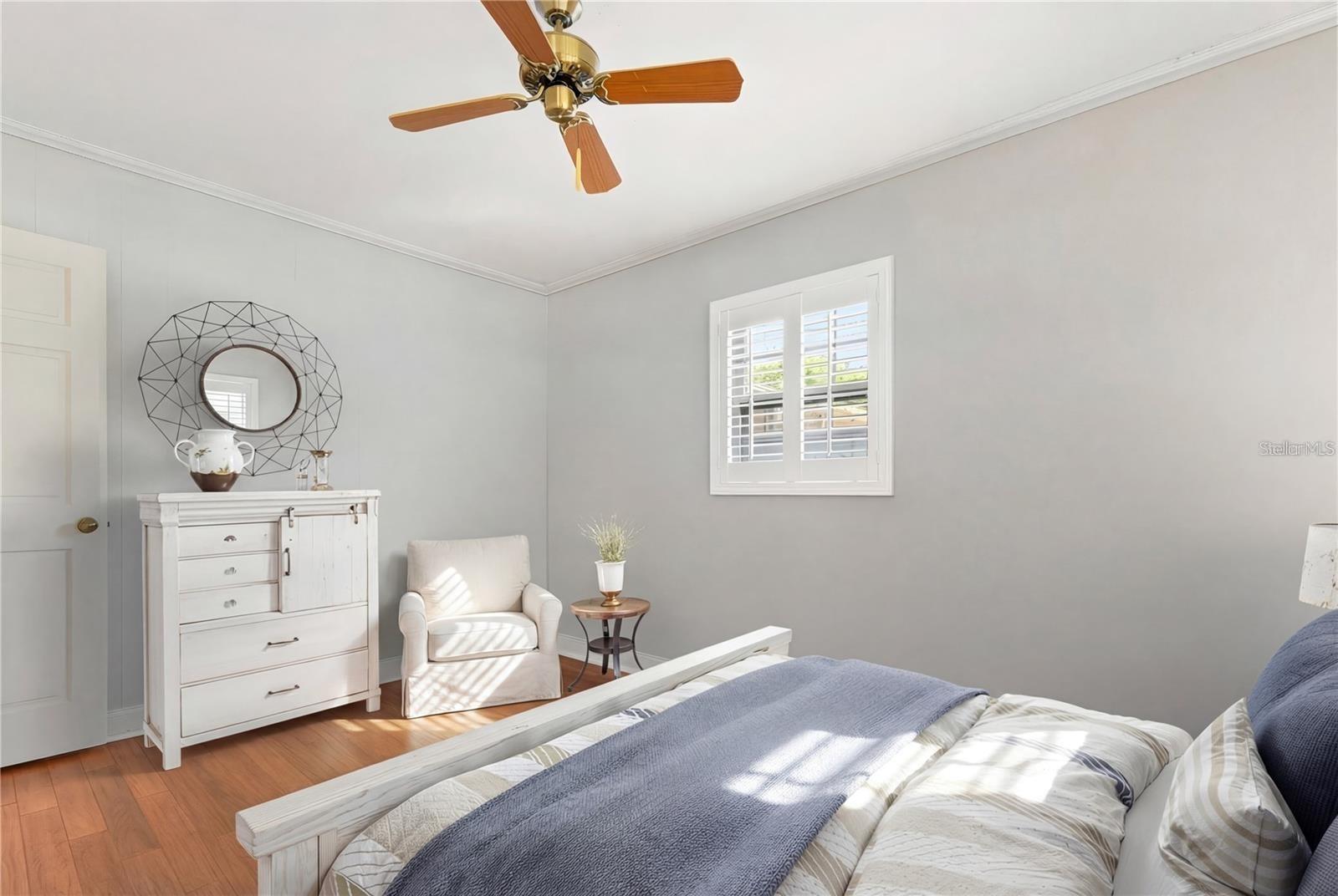 2102 W KYRA DR — photo 23