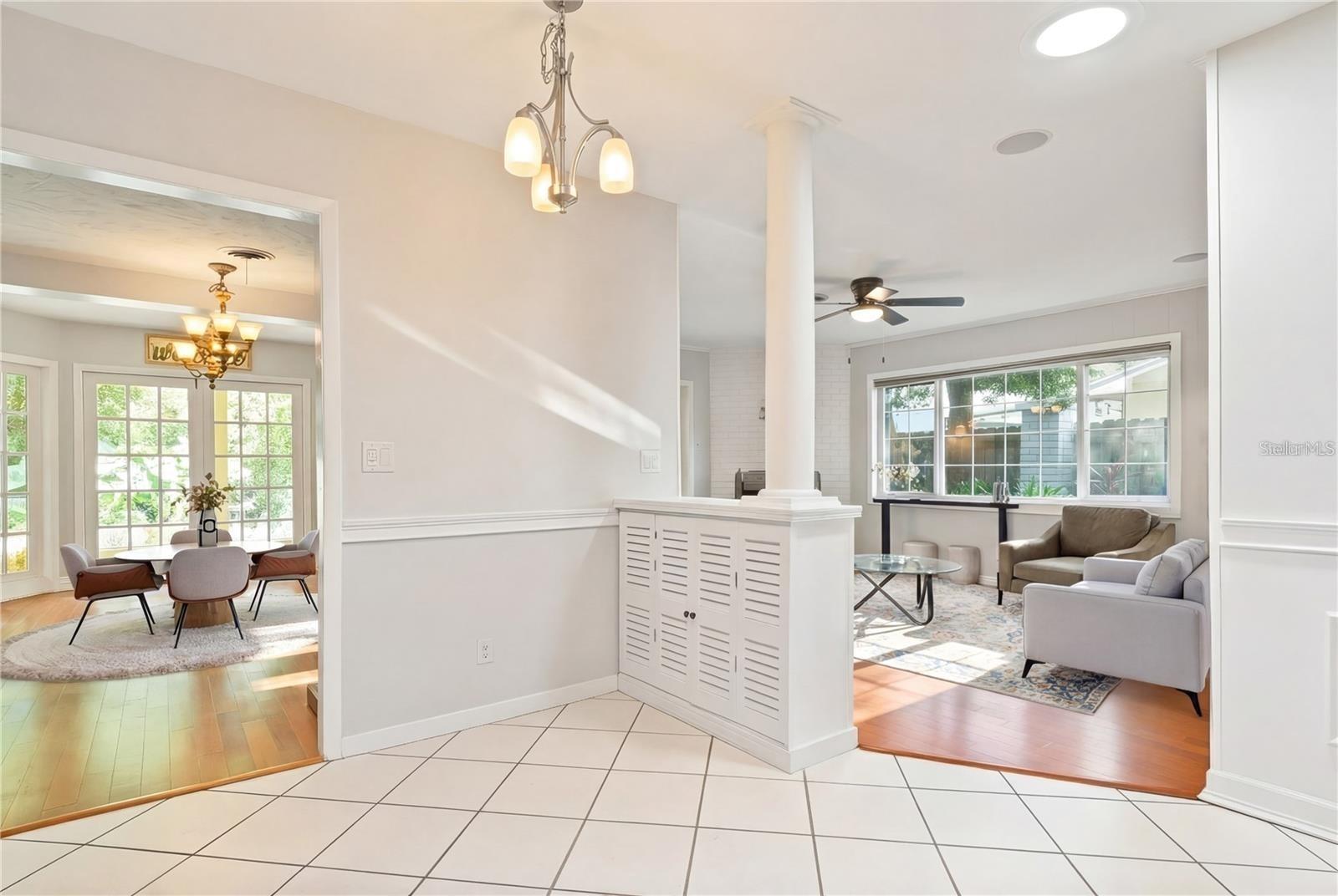 2102 W KYRA DR — photo 14