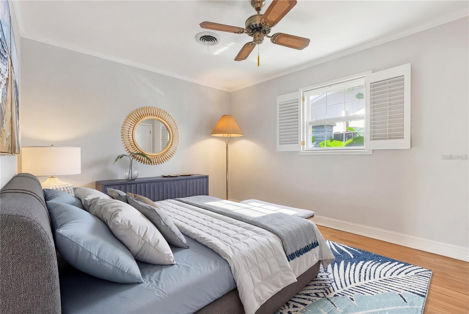2102 W KYRA DR — photo 25