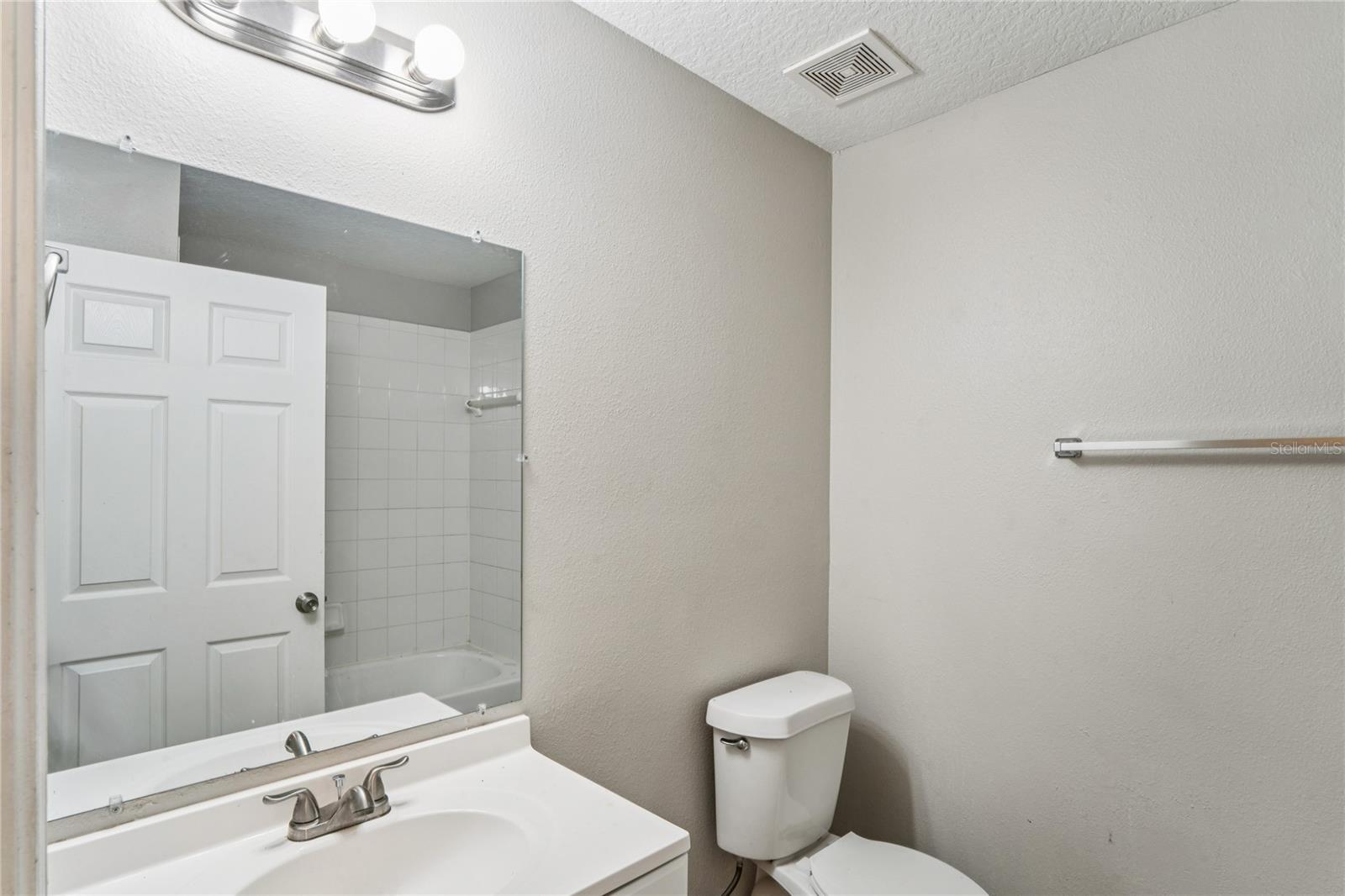 1113 UNION ST S — photo 15