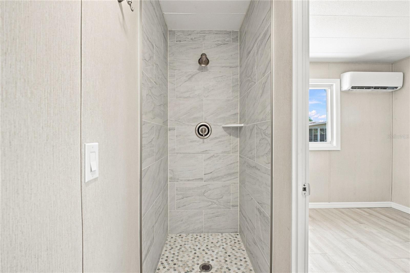 10929 TIOGA DR — photo 22