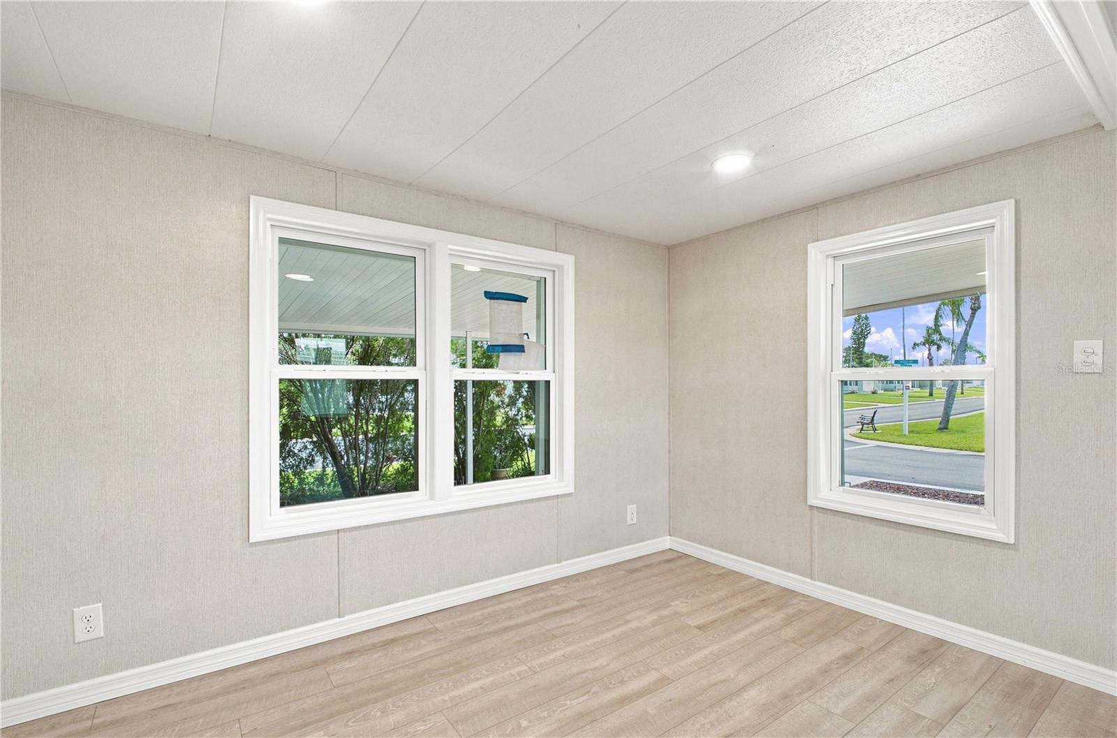 10929 TIOGA DR — photo 14