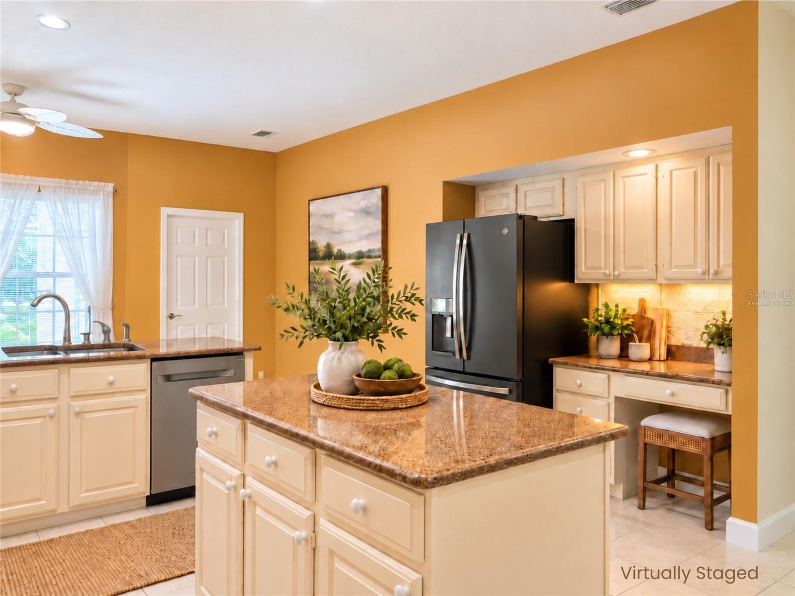 7116 PEBBLE BEACH LN — photo 11