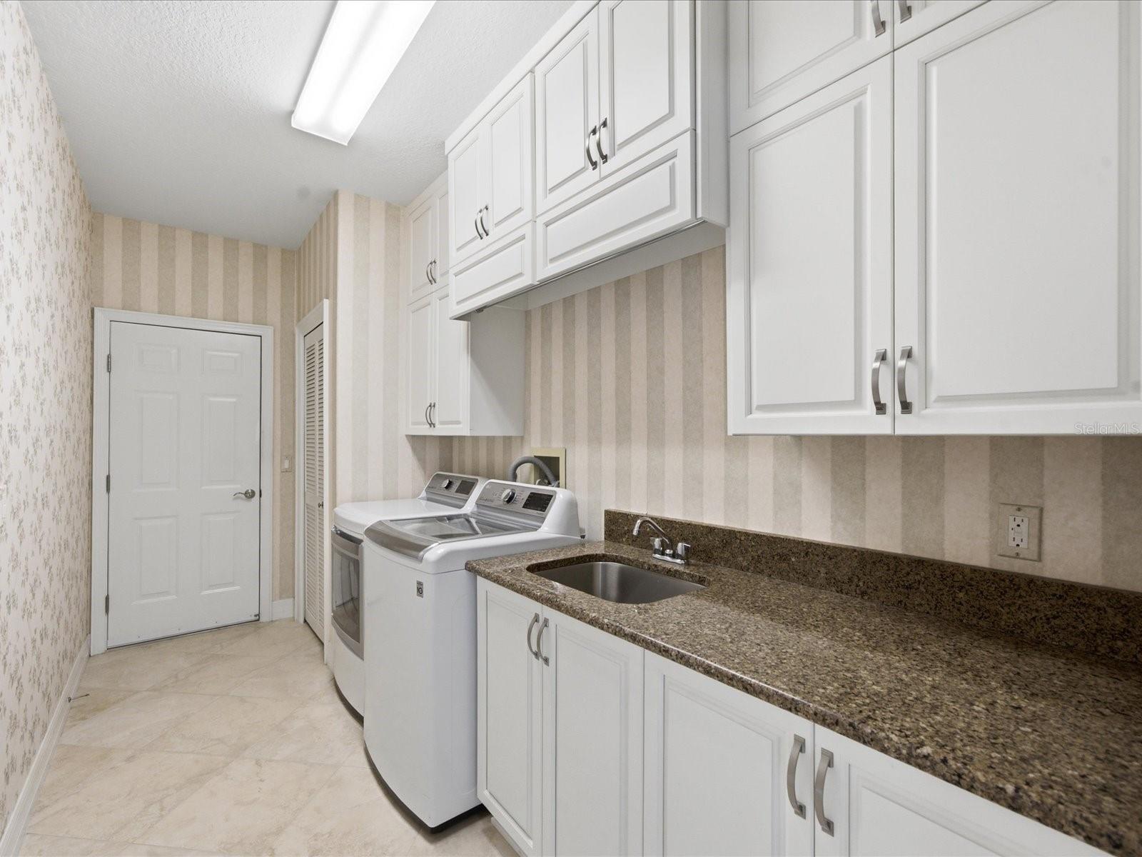 9802 MAKO CT — photo 57