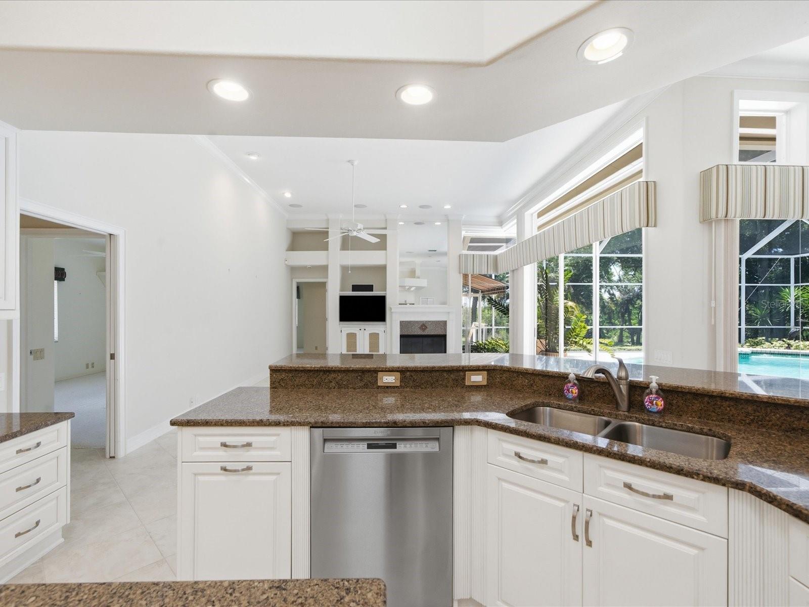9802 MAKO CT — photo 19