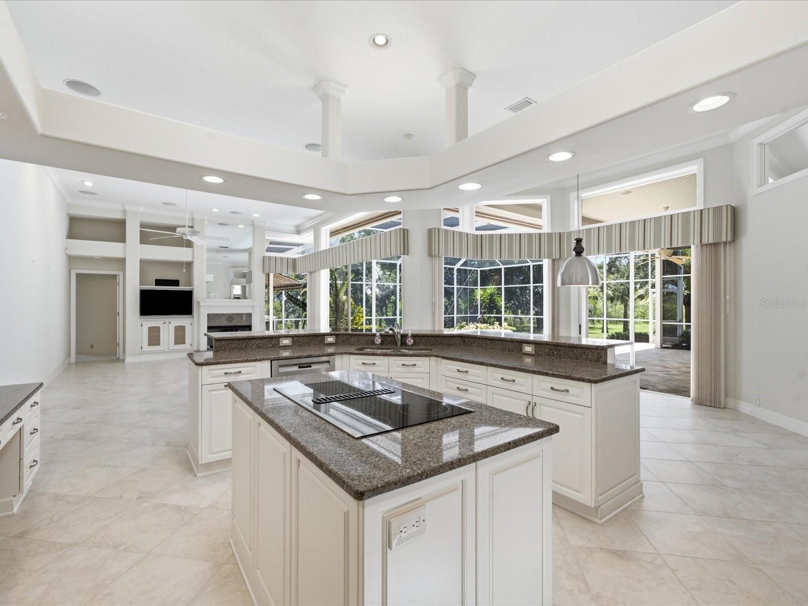 9802 MAKO CT — photo 16