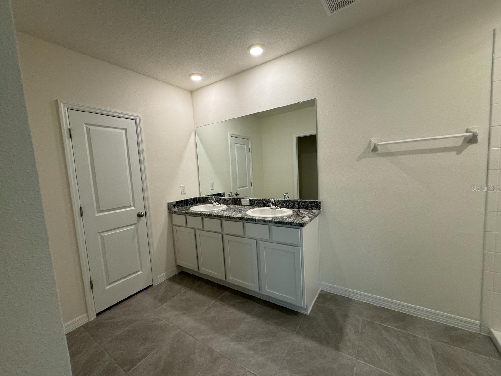 8377 CLAW GLADES LOOP — photo 14