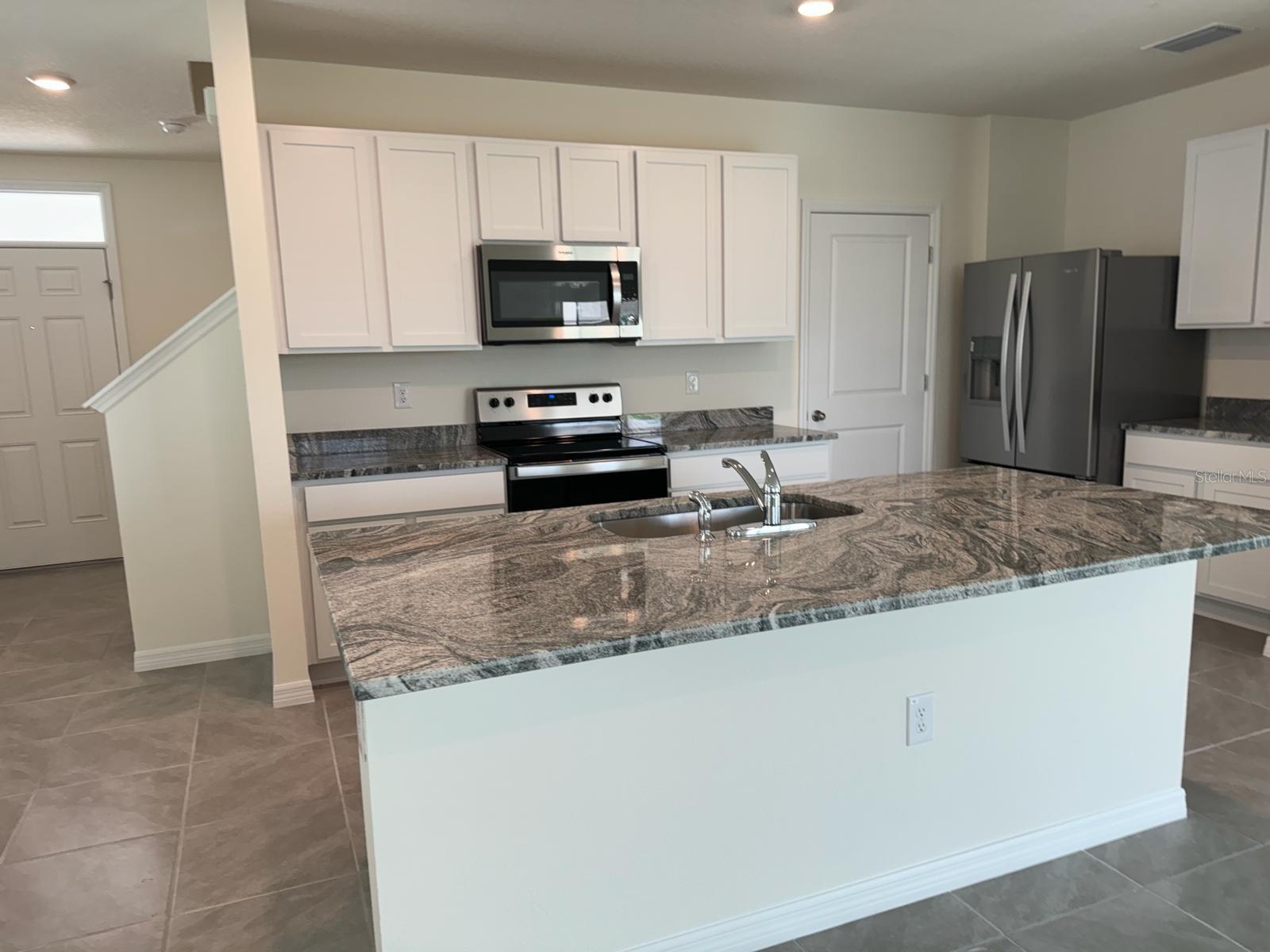 8377 CLAW GLADES LOOP — photo 6