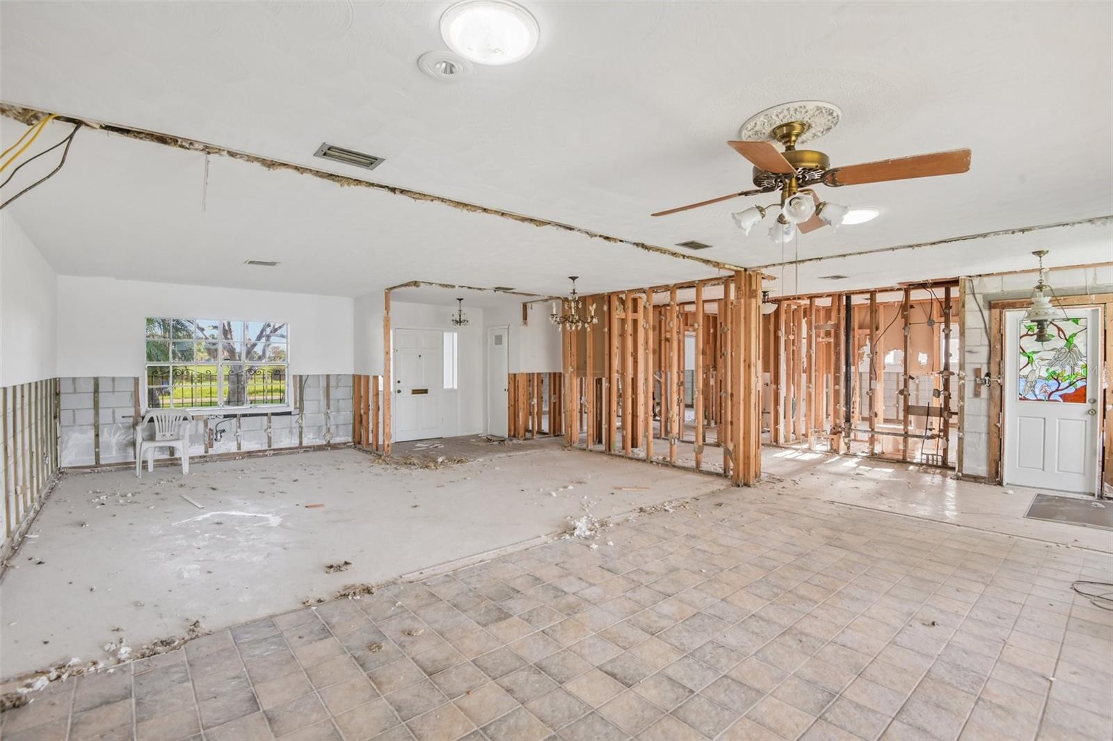 4008 DANA SHORES DR — photo 4