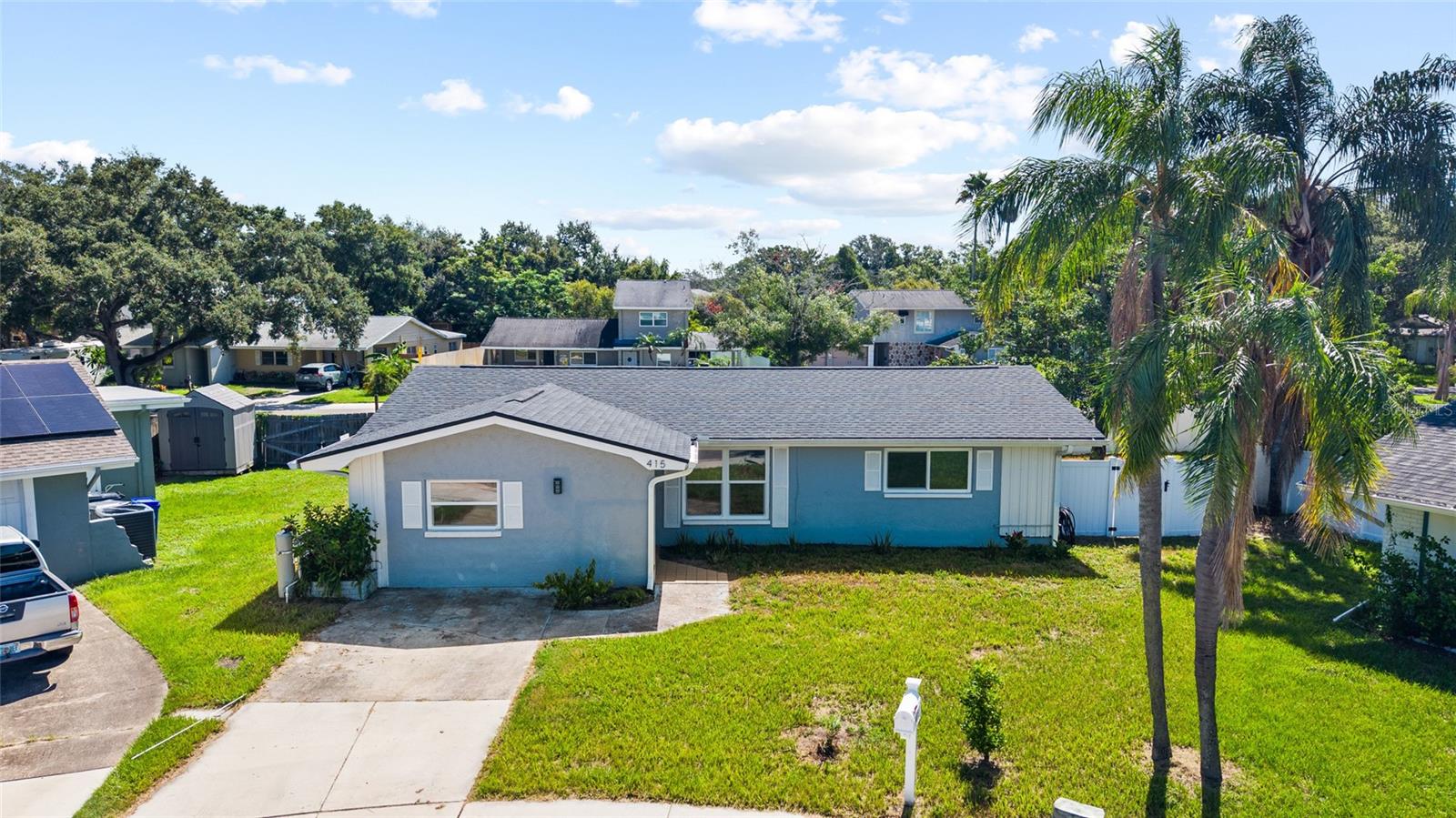 415 MAPLEWOOD CIR — photo 38