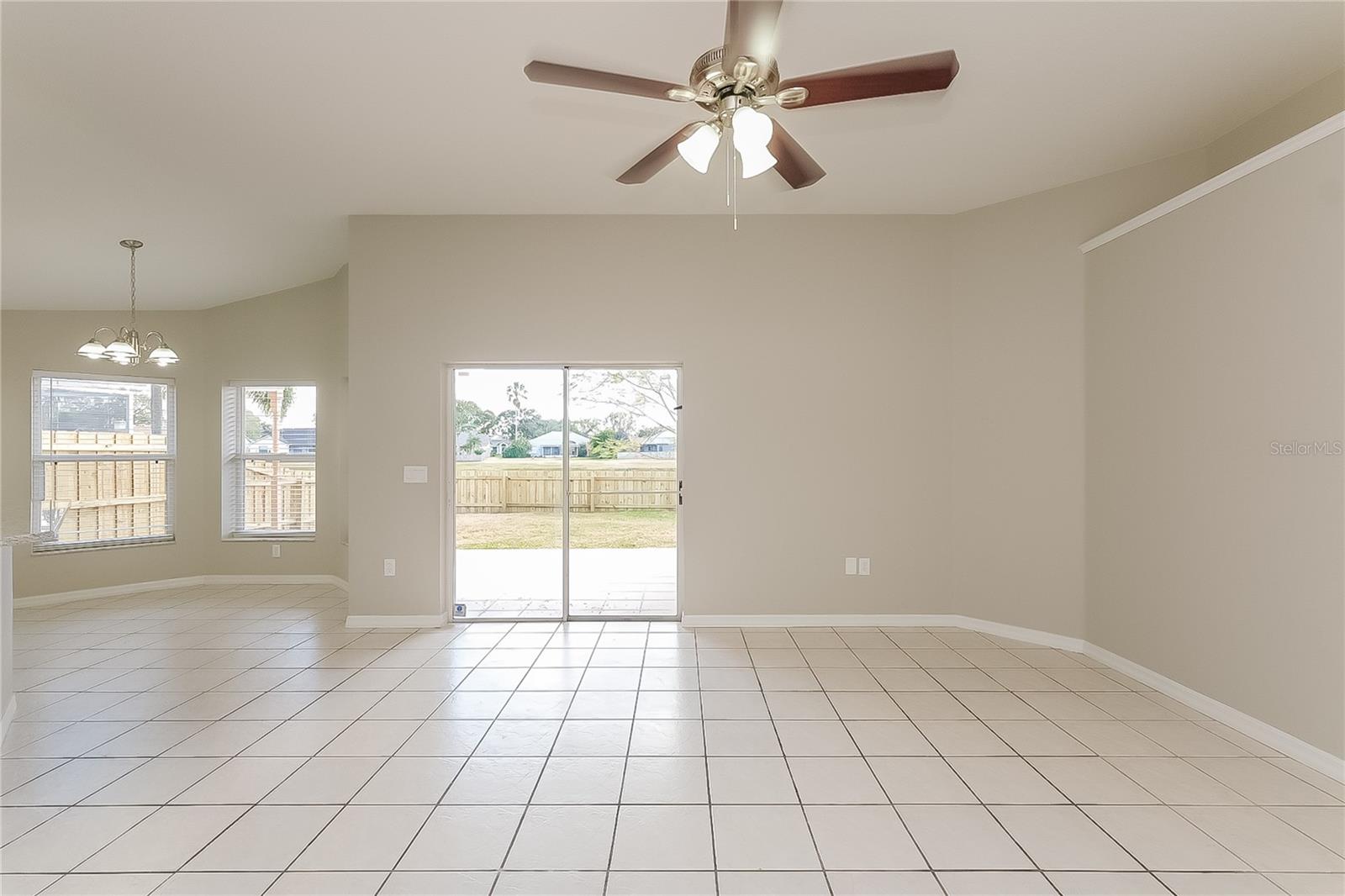 1723 WESTERLY DR — photo 4
