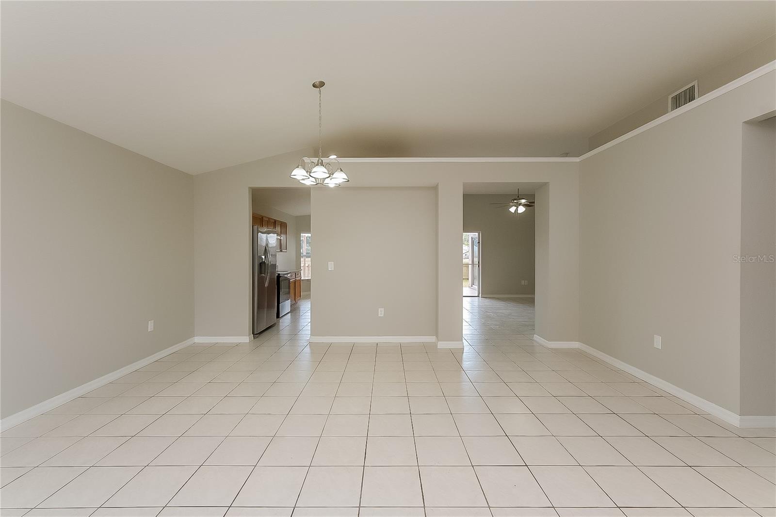1723 WESTERLY DR — photo 3