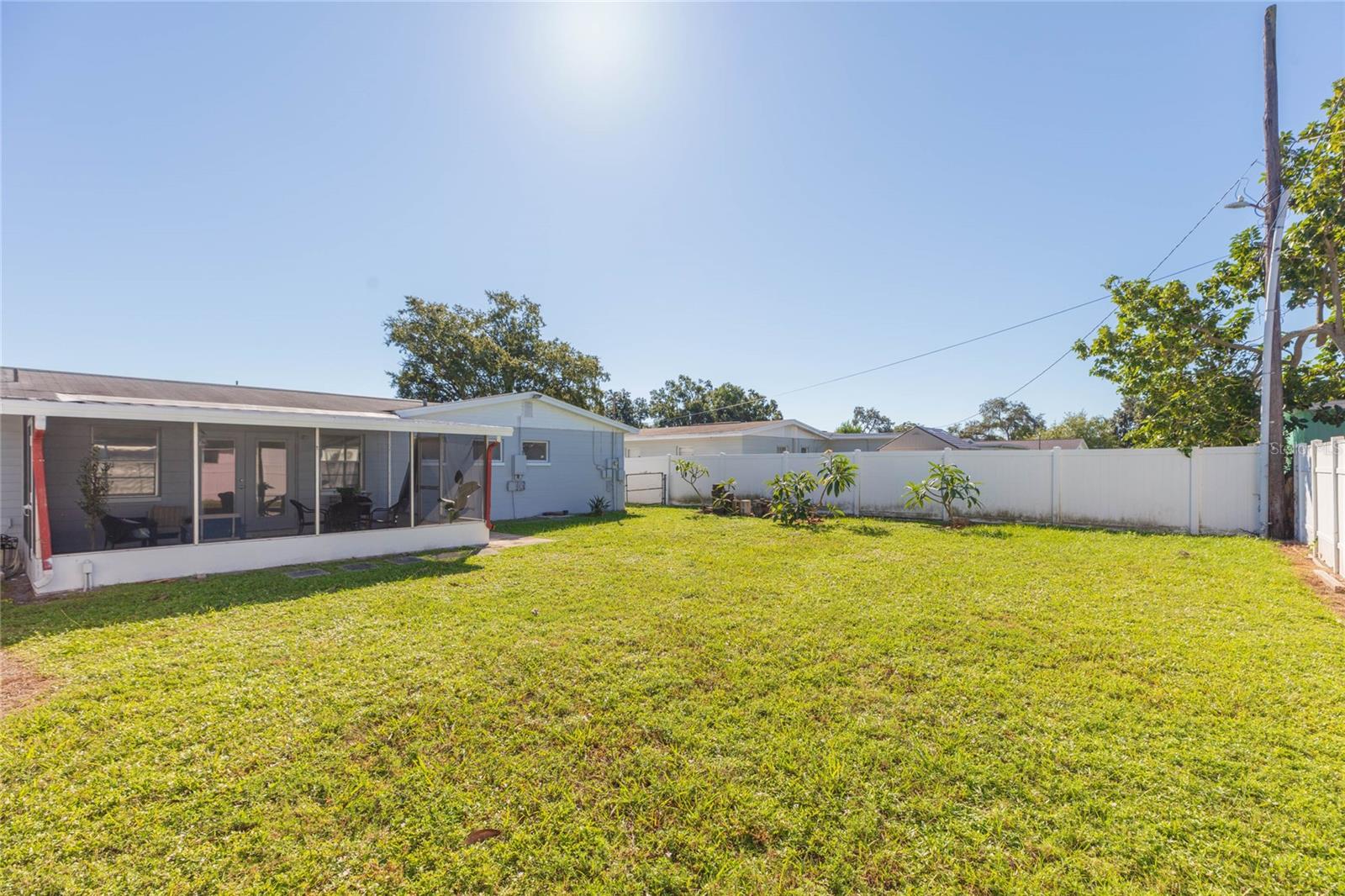 4524 PICADILLY ST — photo 26