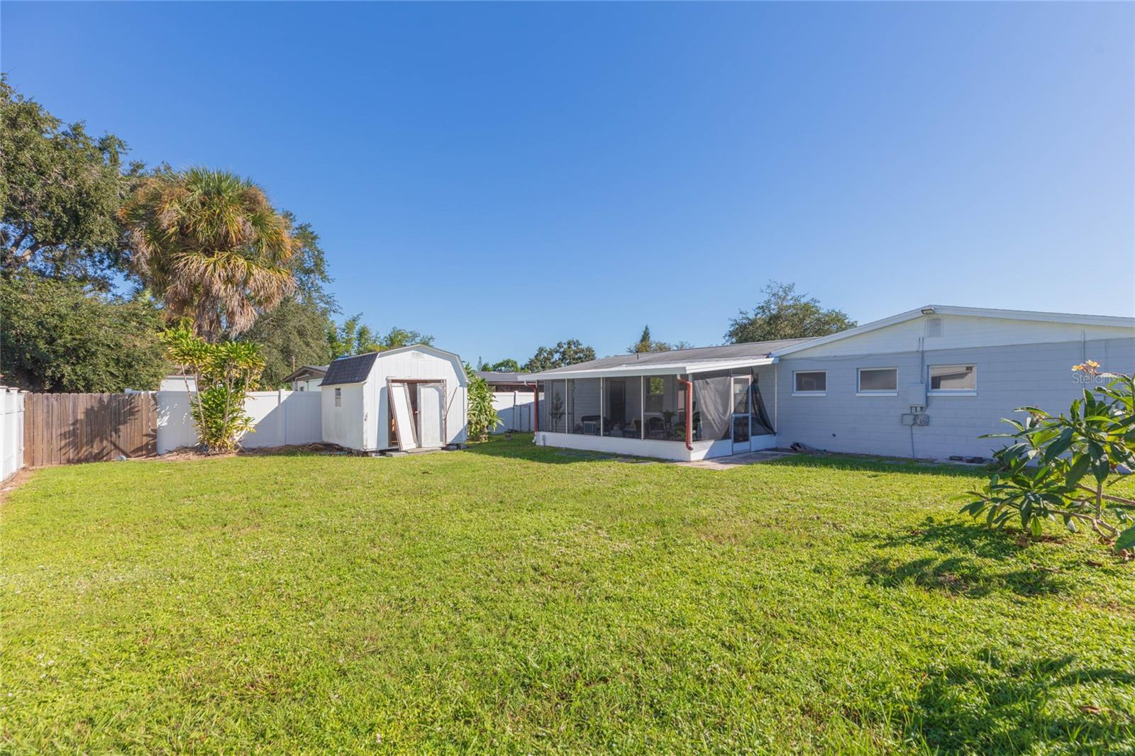 4524 PICADILLY ST — photo 27