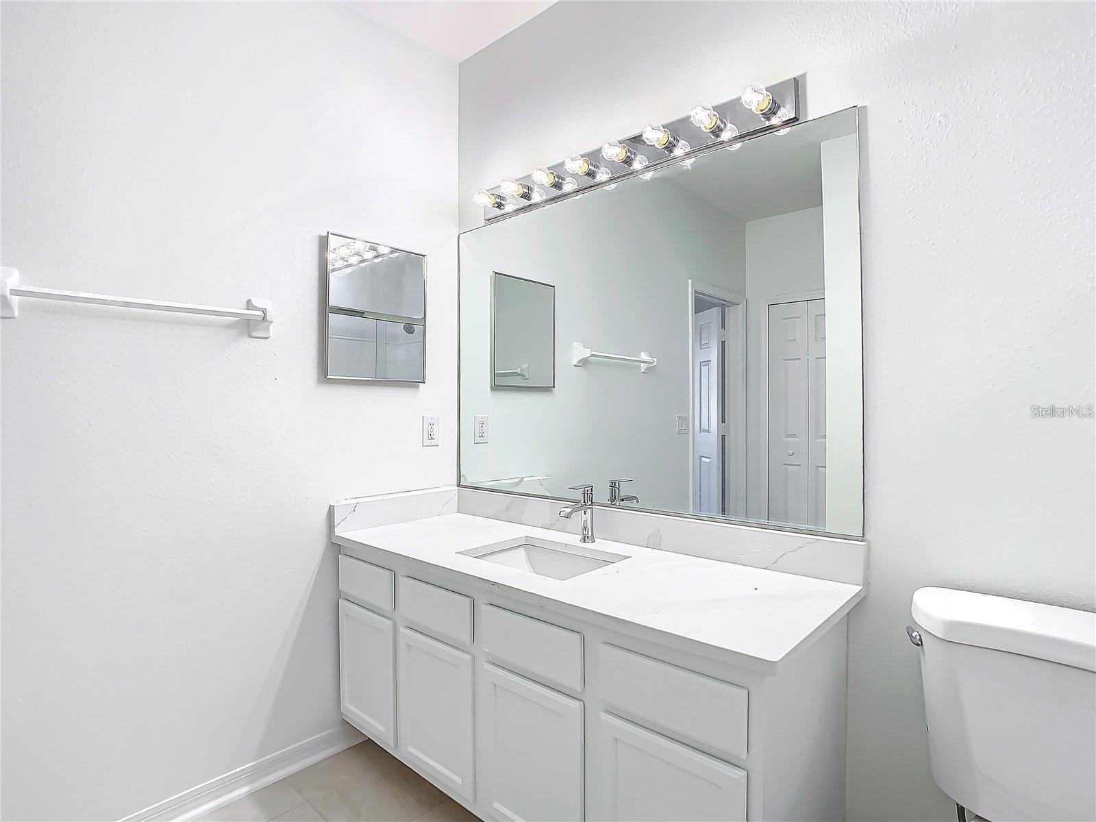 1019 BLACKWATER DR — photo 10