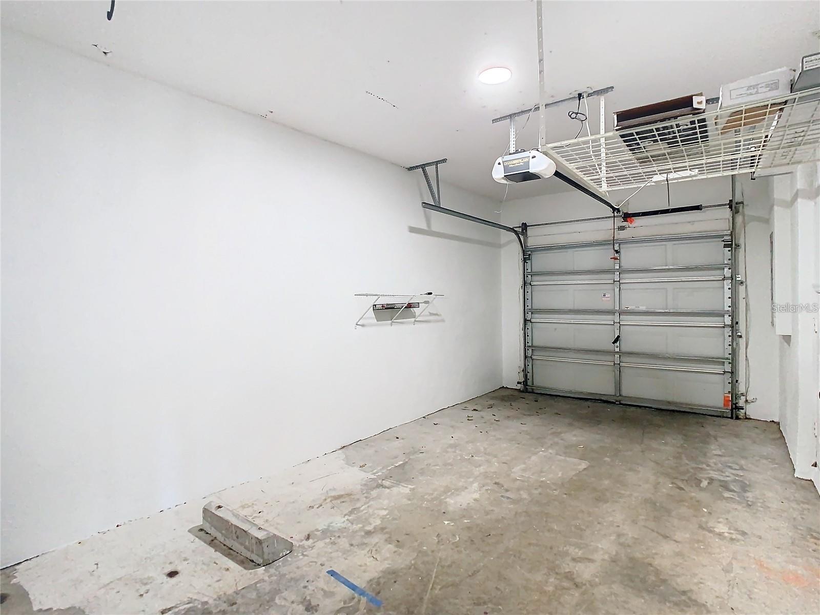 1019 BLACKWATER DR — photo 11